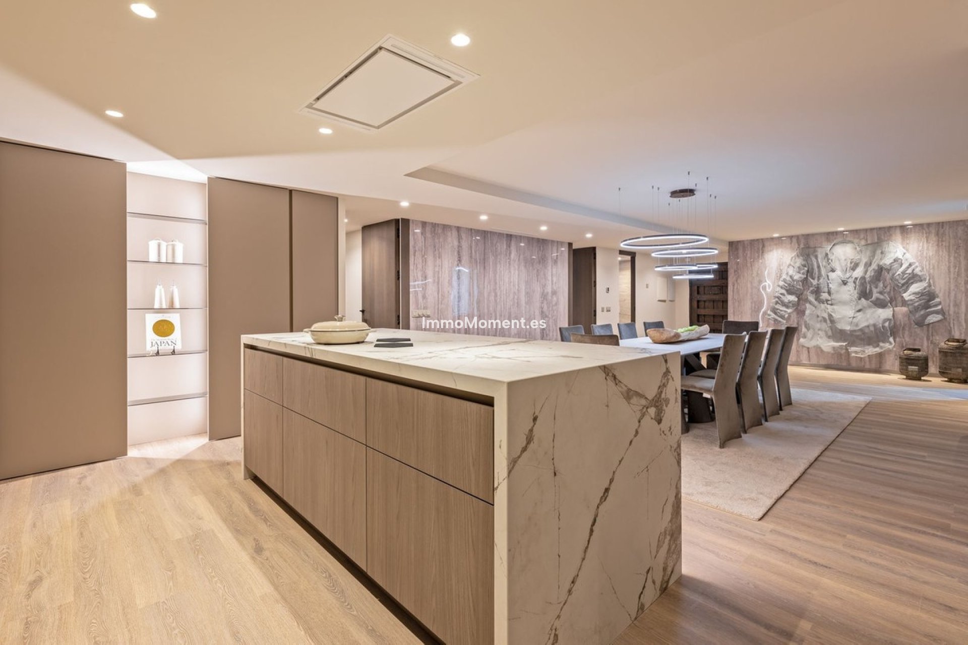Resale - Apartment - Marbella - Puerto Banús