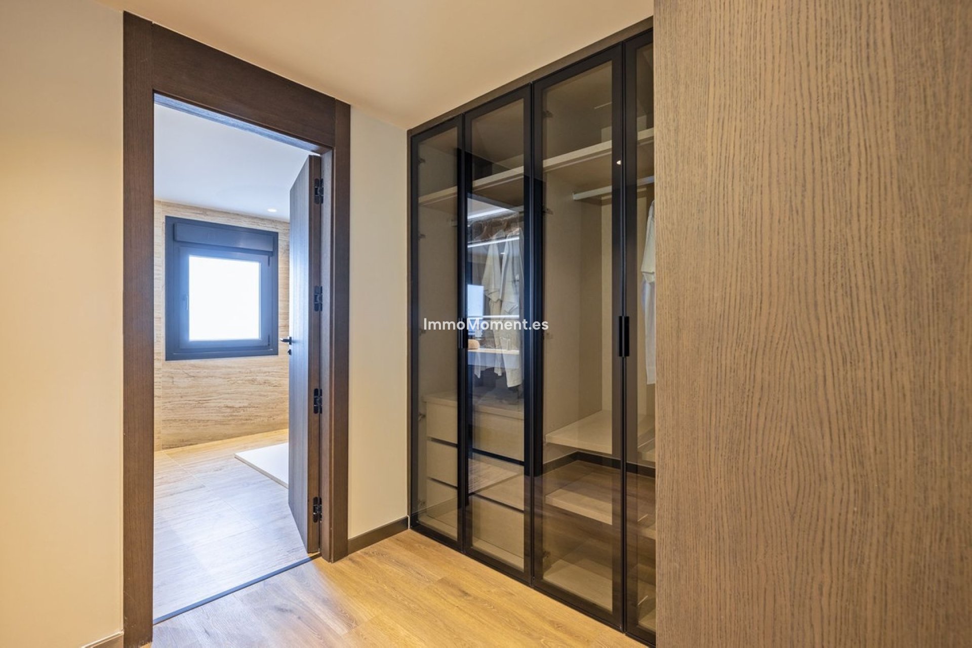 Resale - Apartment - Marbella - Puerto Banús