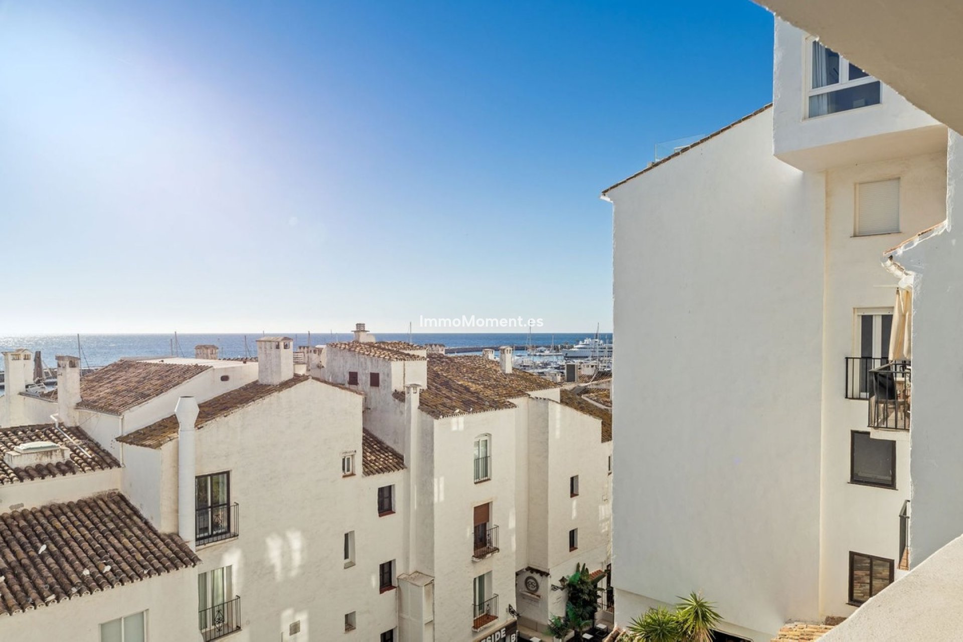 Resale - Apartment - Marbella - Puerto Banús