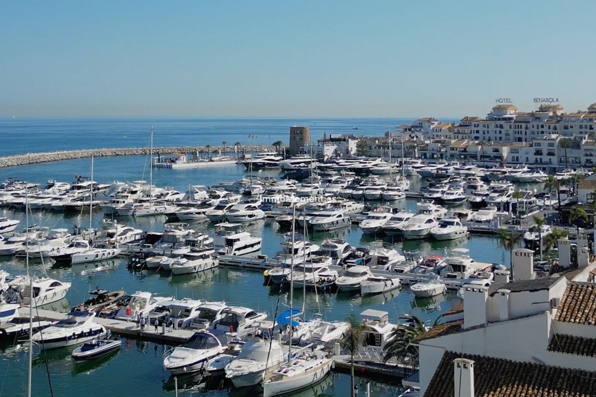 Resale - Apartment - Marbella - Puerto Banús