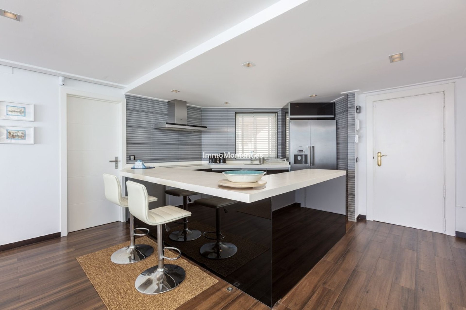 Resale - Apartment - Marbella - Puerto Banús