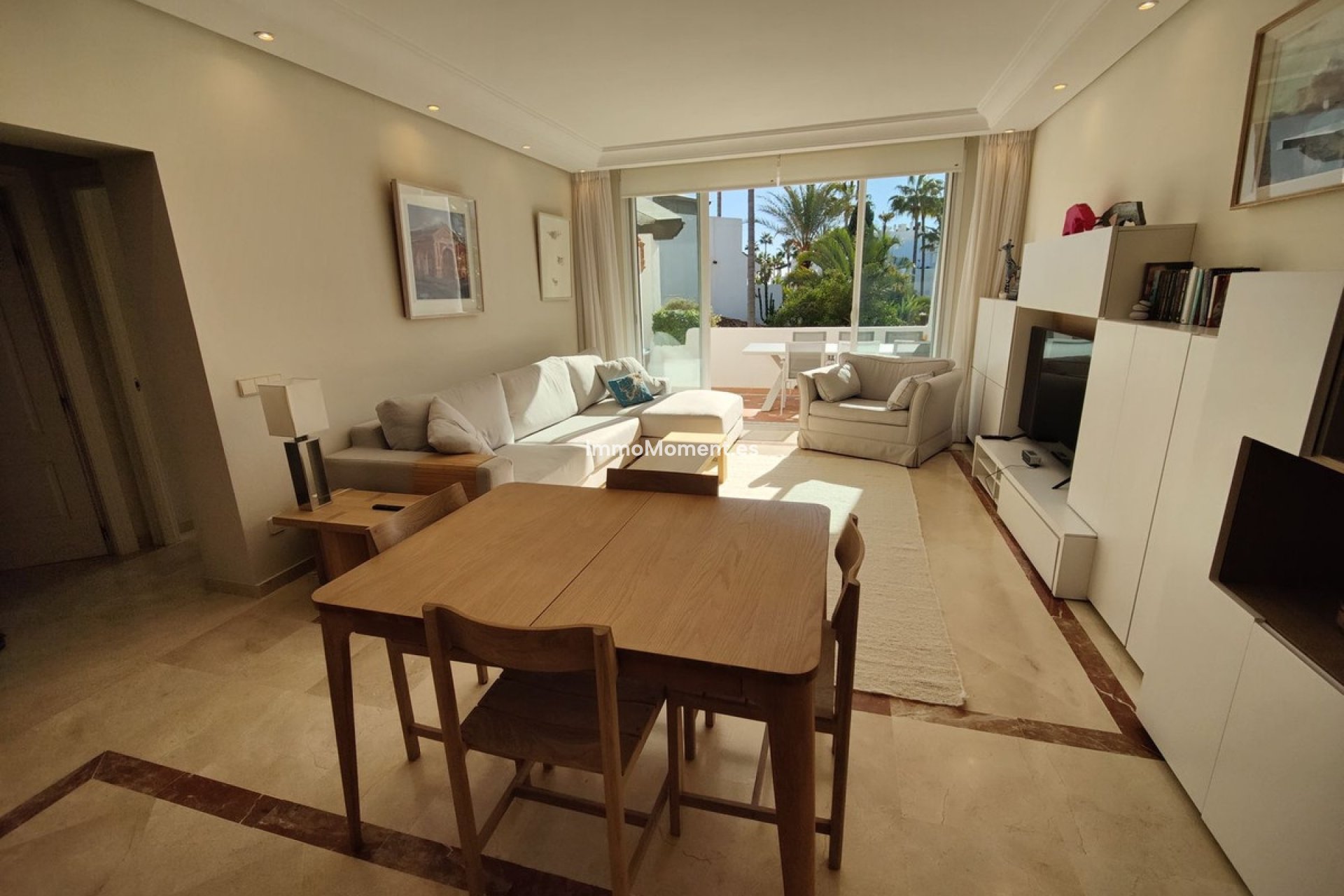 Resale - Apartment - Marbella - Puerto Banús