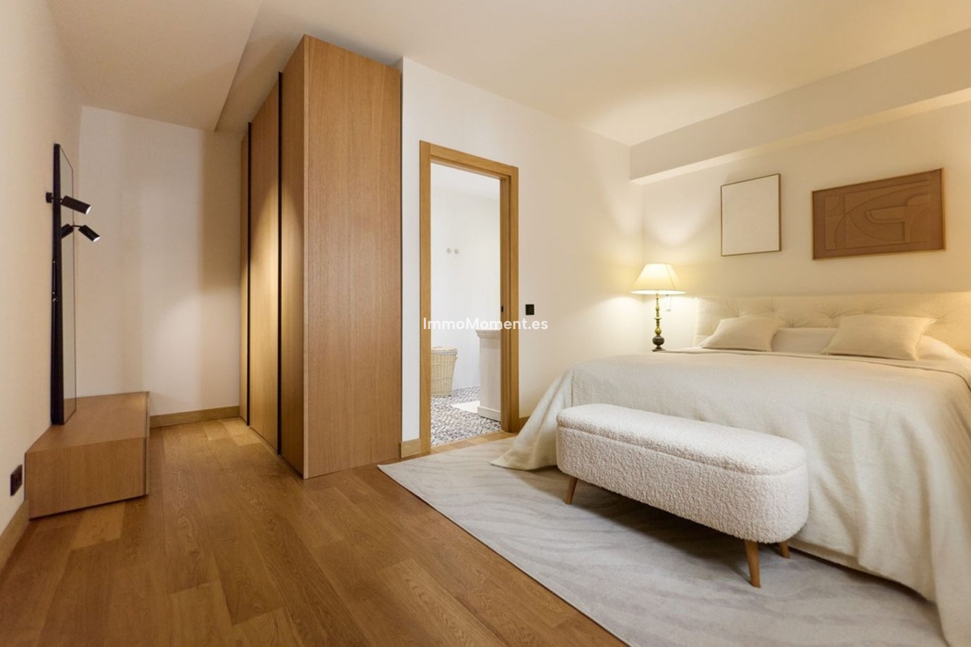 Resale - Apartment - Marbella - Puerto Banús