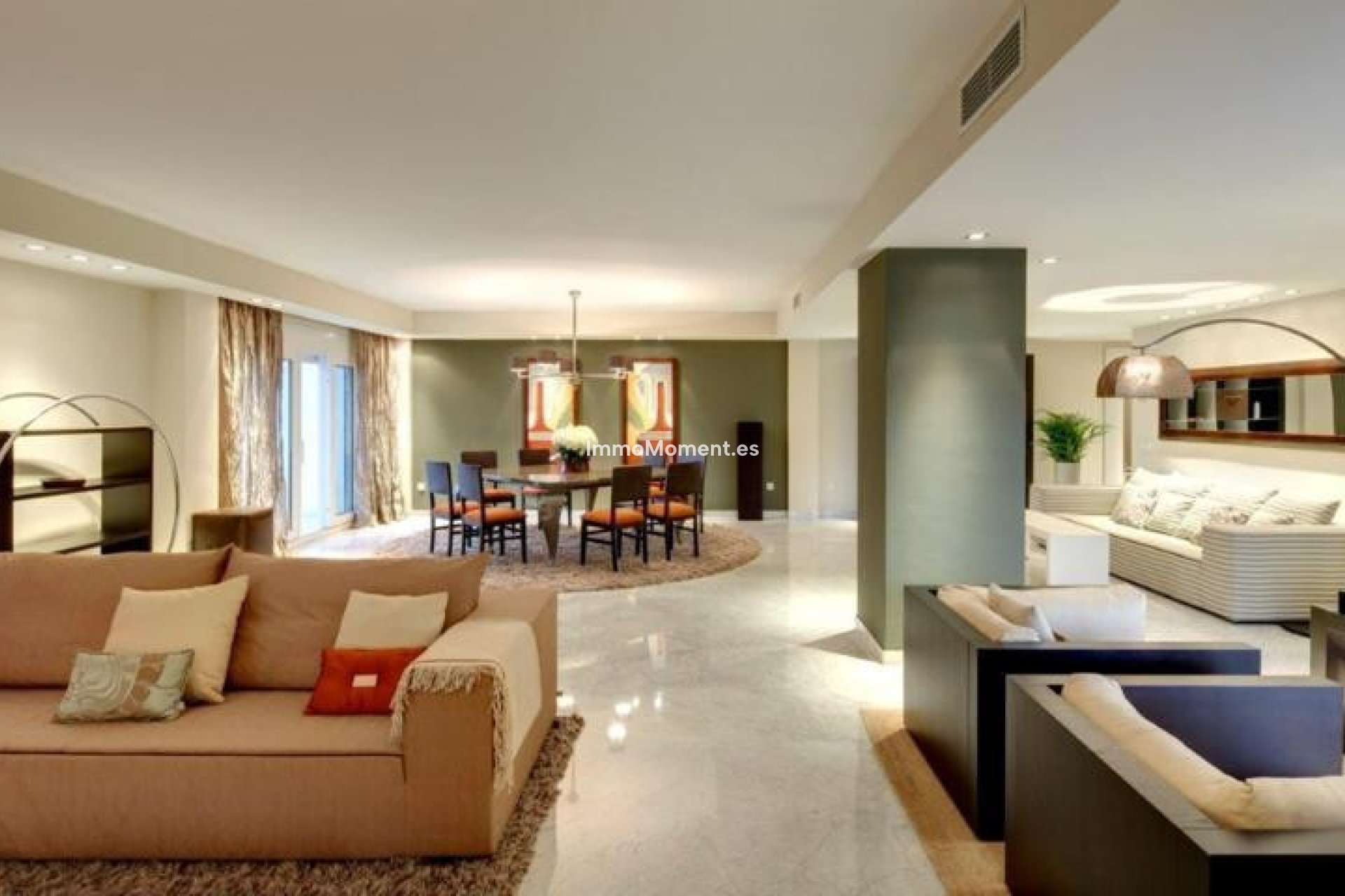 Resale - Apartment - Marbella - Puerto Banús