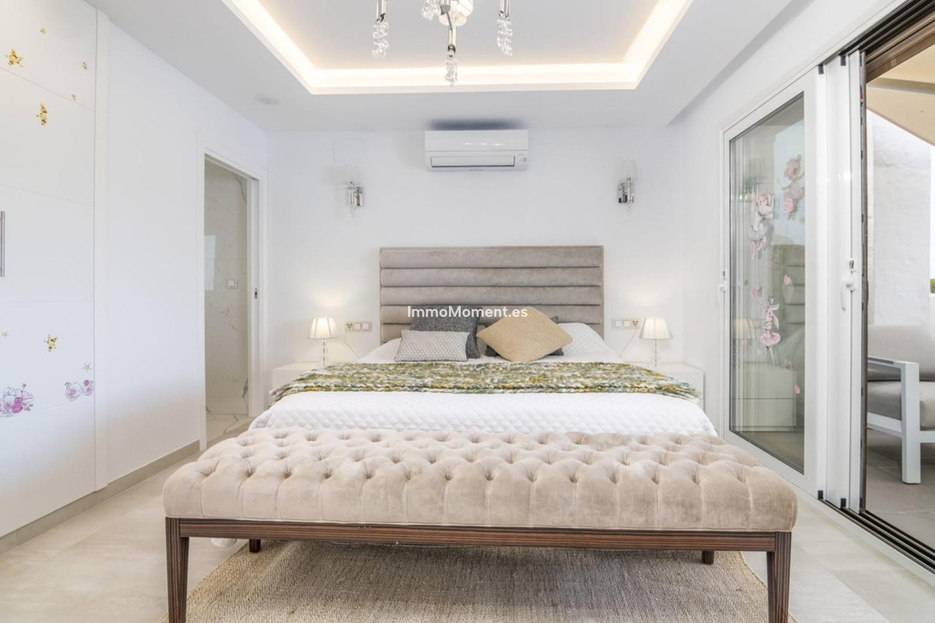Resale - Apartment - Marbella - Puerto Banús