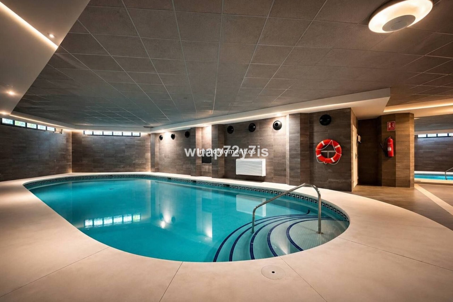 Resale - Apartment - Marbella - Puerto Banús