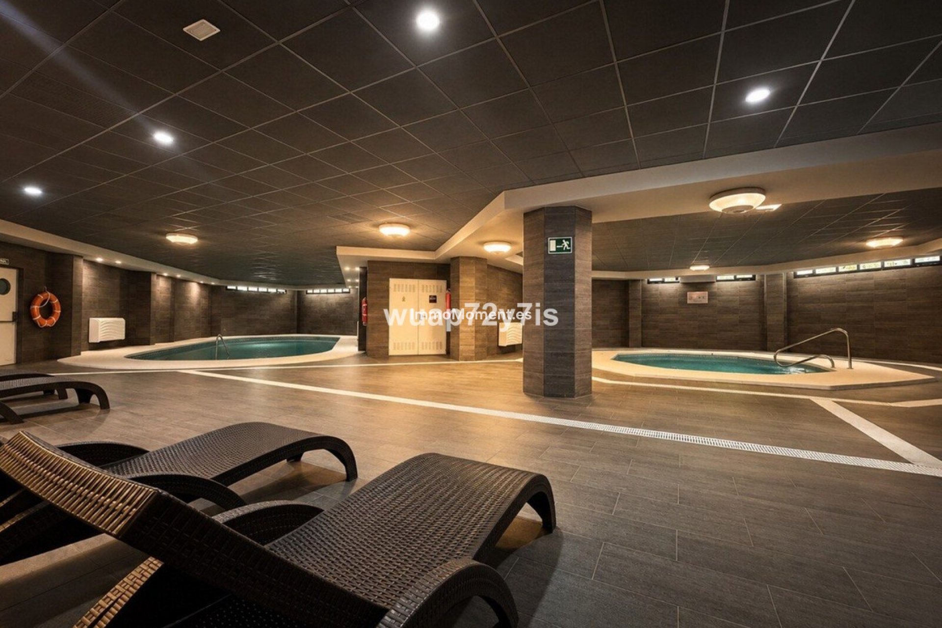 Resale - Apartment - Marbella - Puerto Banús