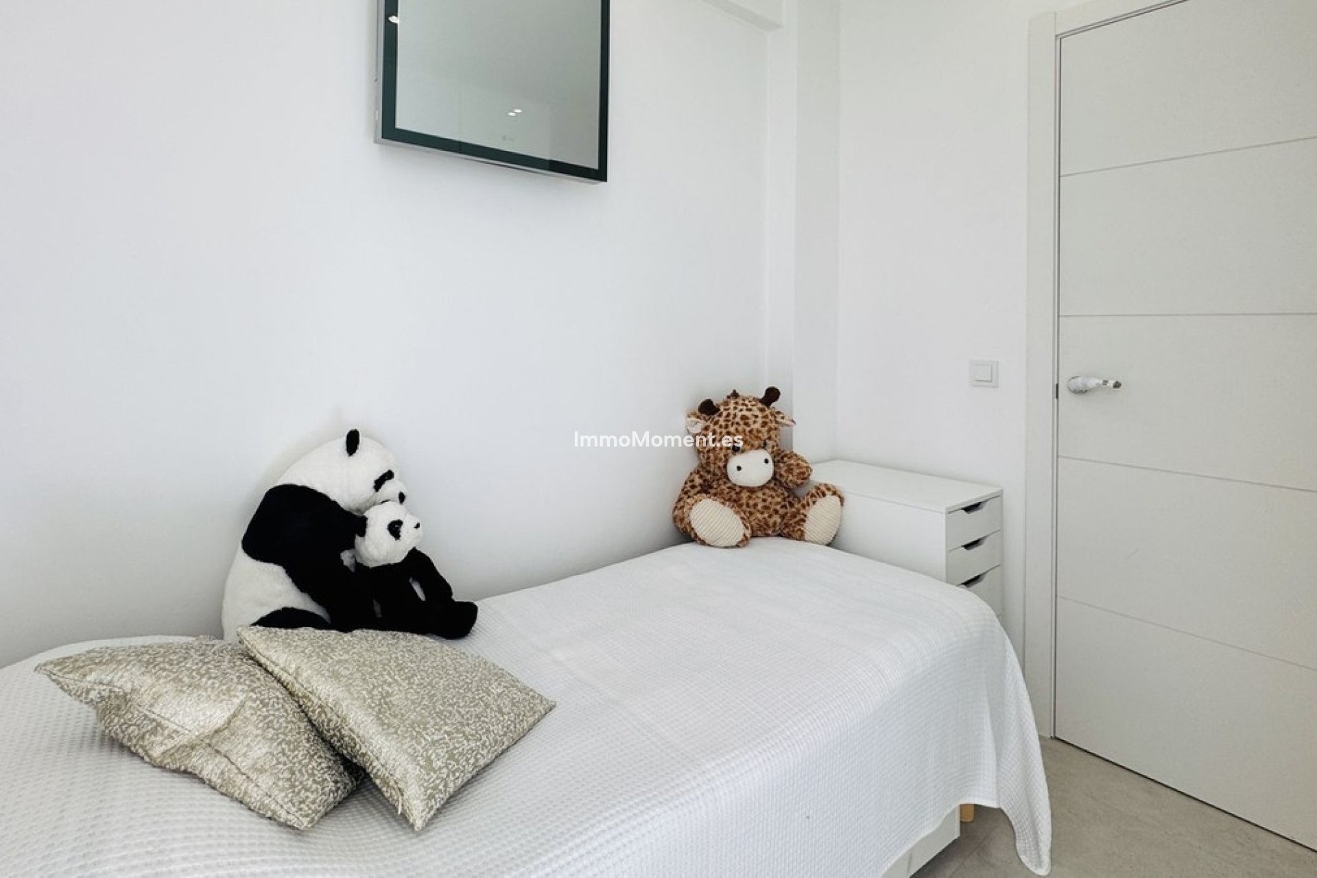 Resale - Apartment - Marbella - Puerto Banús