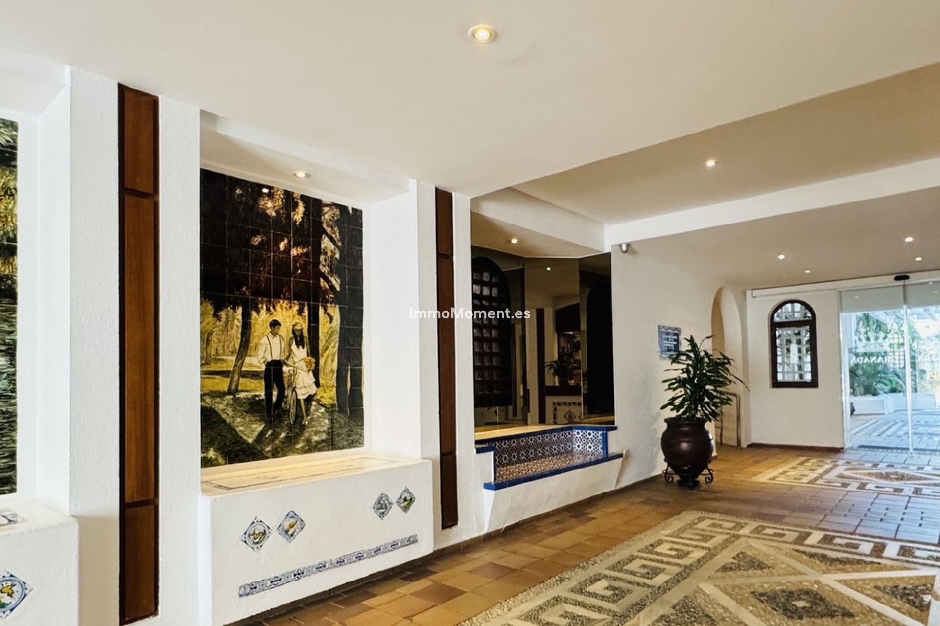 Resale - Apartment - Marbella - Puerto Banús