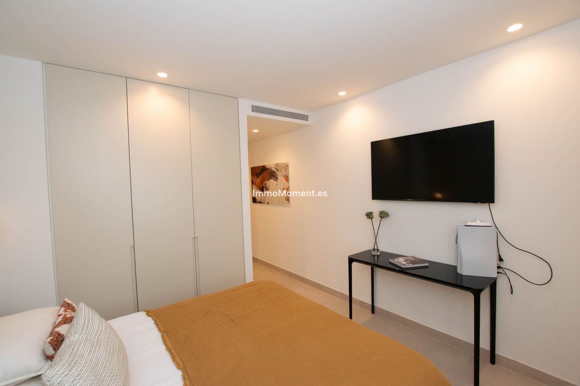 Resale - Apartment - Marbella - Puerto Banús