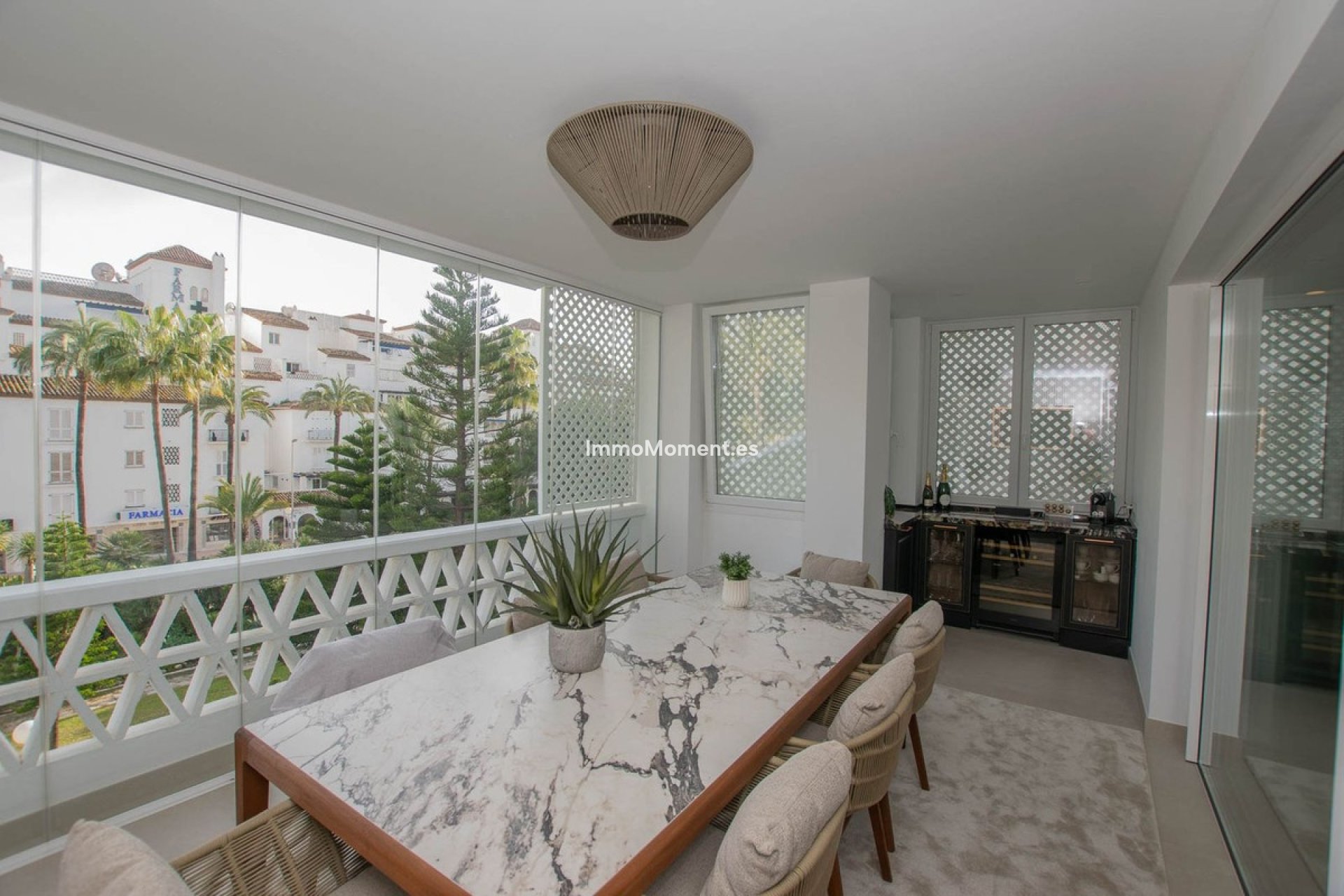 Resale - Apartment - Marbella - Puerto Banús