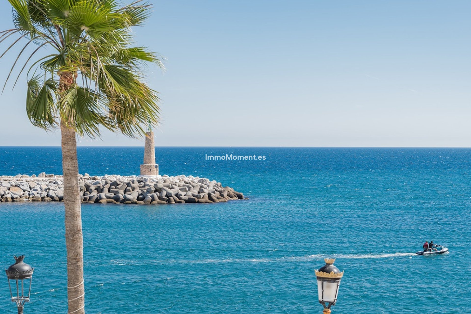 Resale - Apartment - Marbella - Puerto Banús
