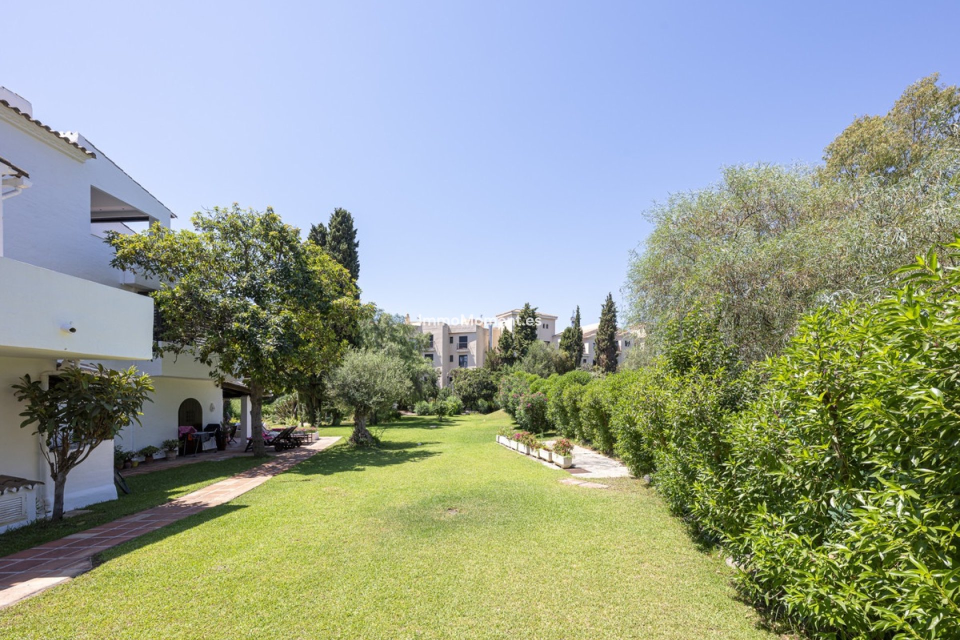 Resale - Apartment - Marbella - Puerto Banús