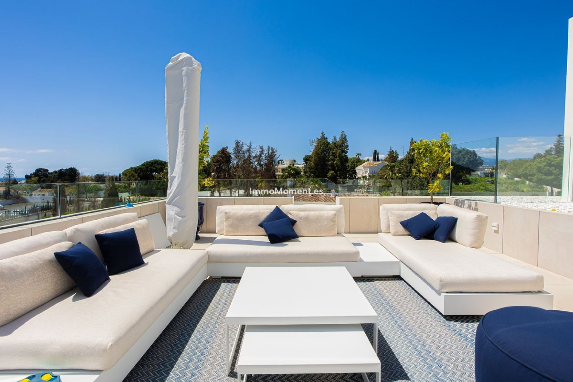 Resale - Apartment - Marbella - Puerto Banús