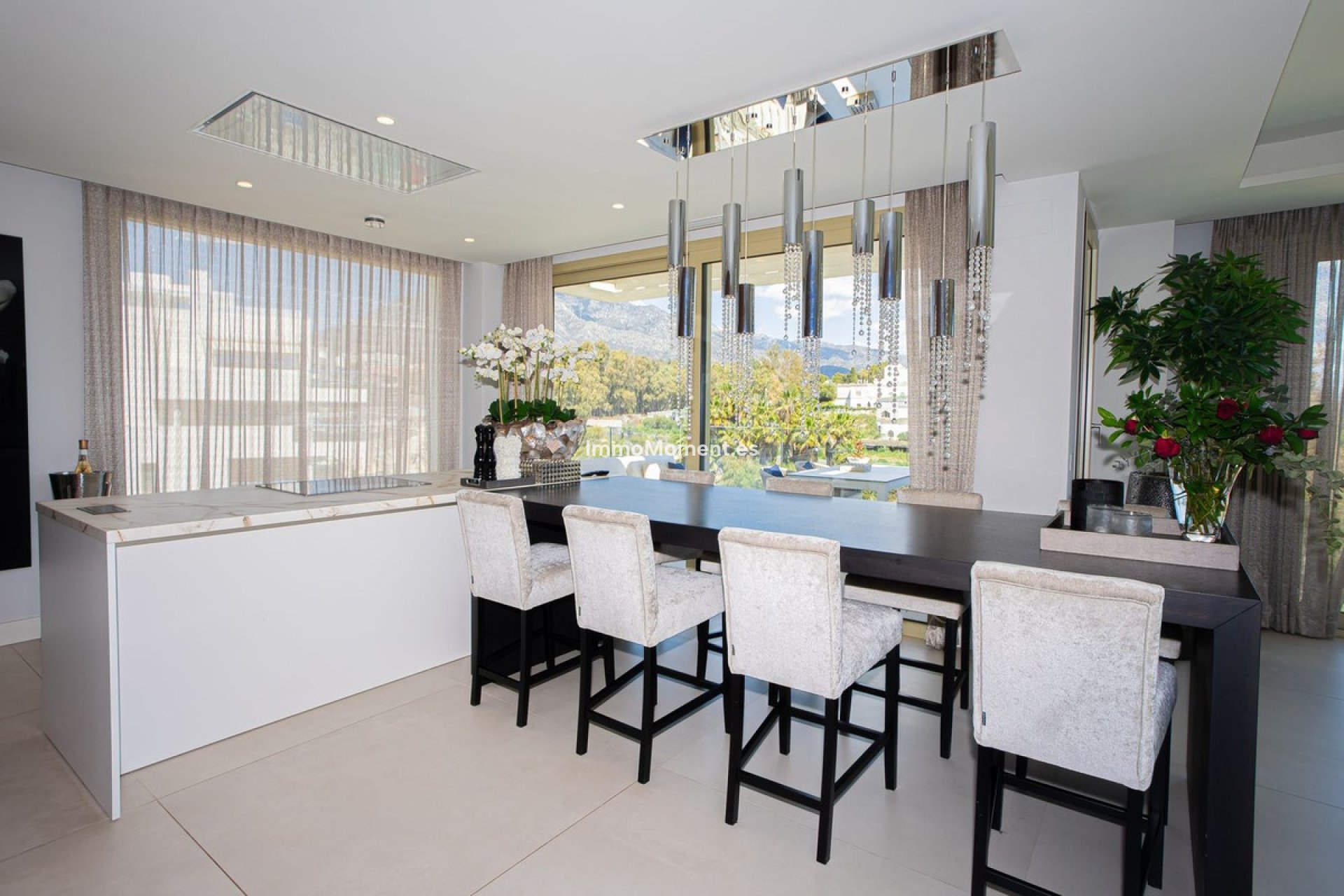 Resale - Apartment - Marbella - Puerto Banús