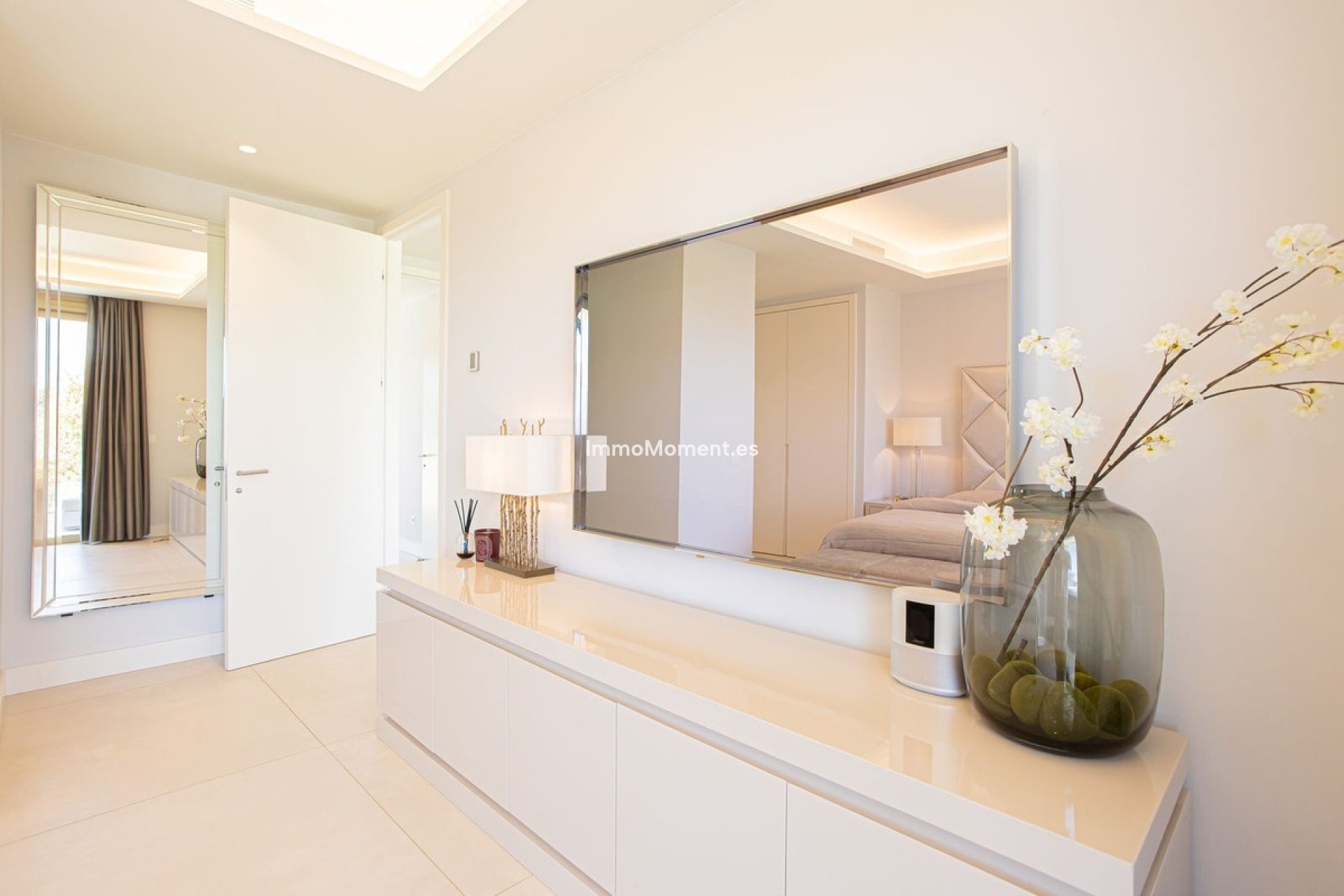Resale - Apartment - Marbella - Puerto Banús