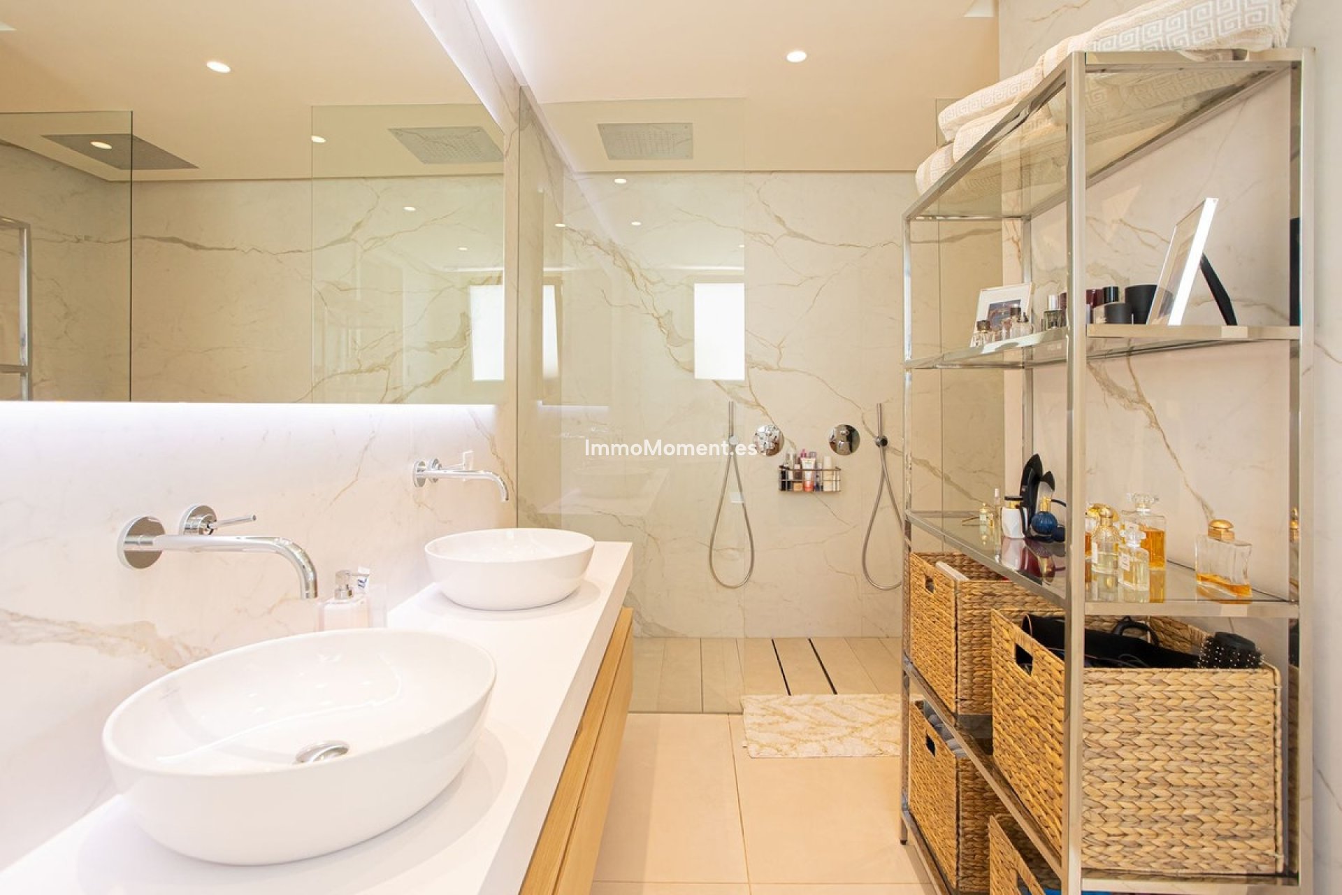 Resale - Apartment - Marbella - Puerto Banús