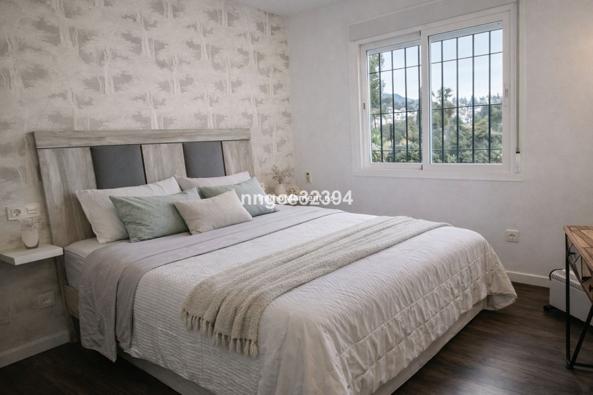 Resale - Apartment - Marbella - Puerto Banús