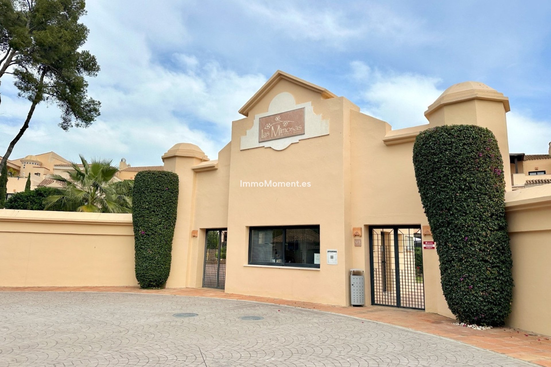 Resale - Apartment - Marbella - Puerto Banús