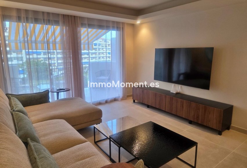 Resale - Apartment - Marbella - Puerto Banús