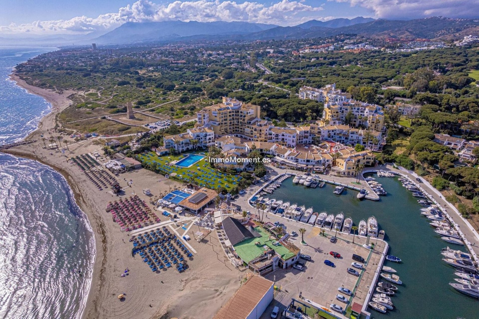 Resale - Apartment - Marbella - Puerto de Cabopino