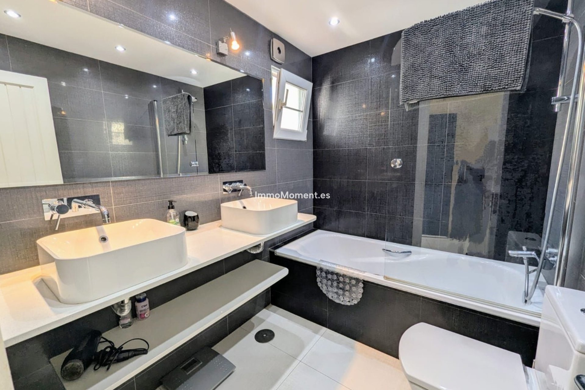 Resale - Apartment - Marbella - Puerto de Cabopino