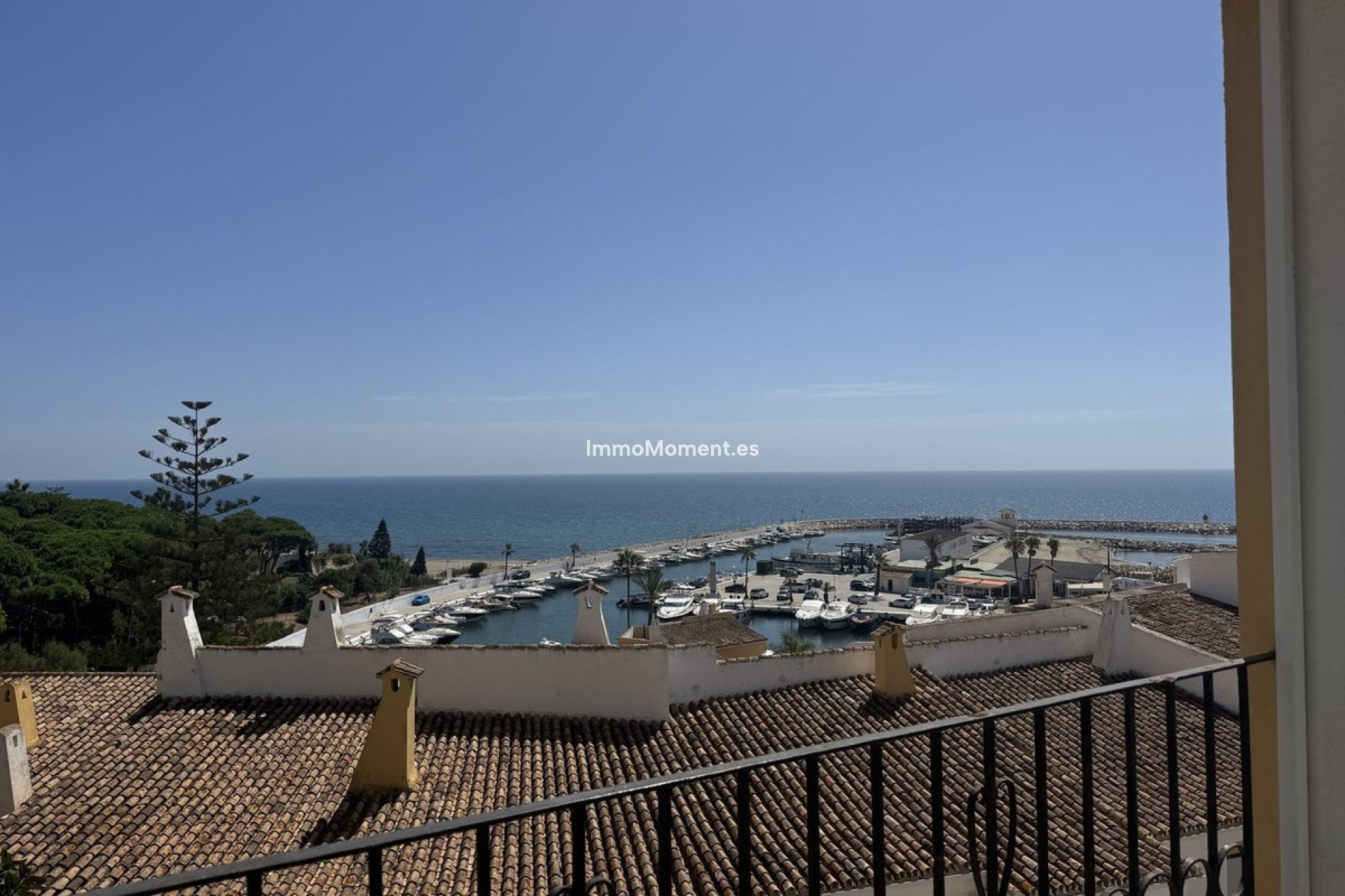 Resale - Apartment - Marbella - Puerto de Cabopino