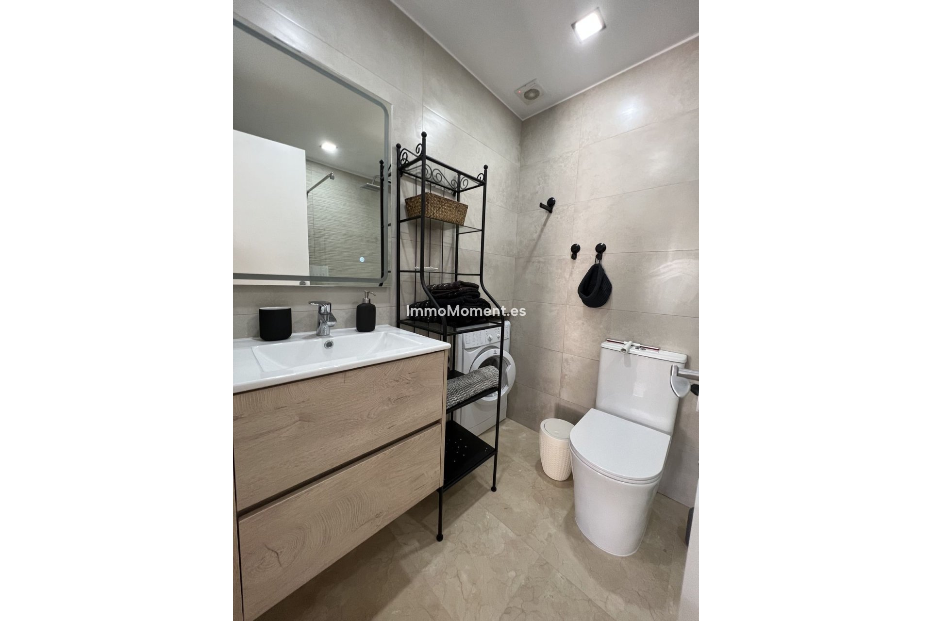 Resale - Apartment - Marbella - Puerto de Cabopino