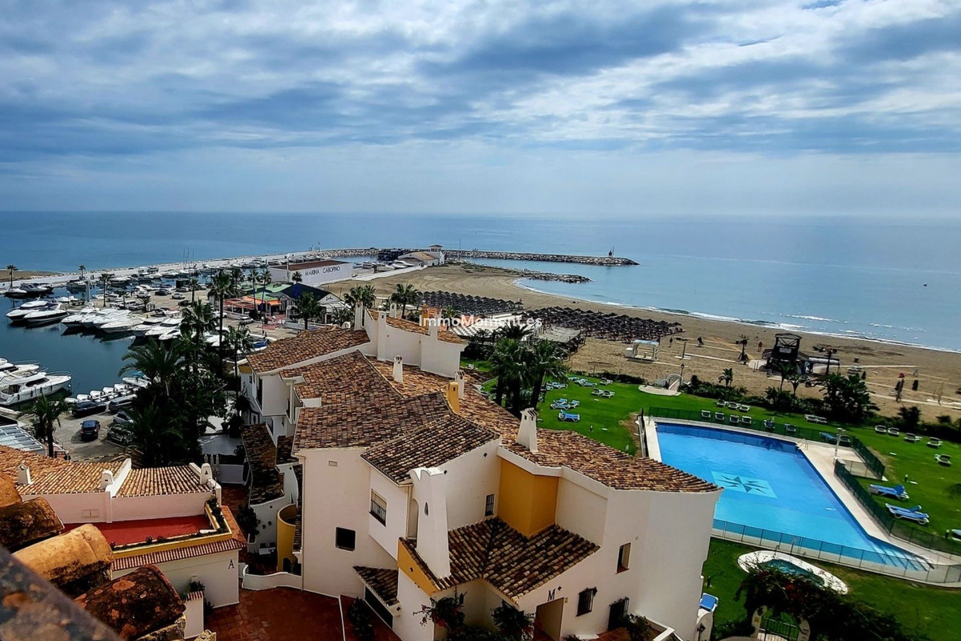 Resale - Apartment - Marbella - Puerto de Cabopino
