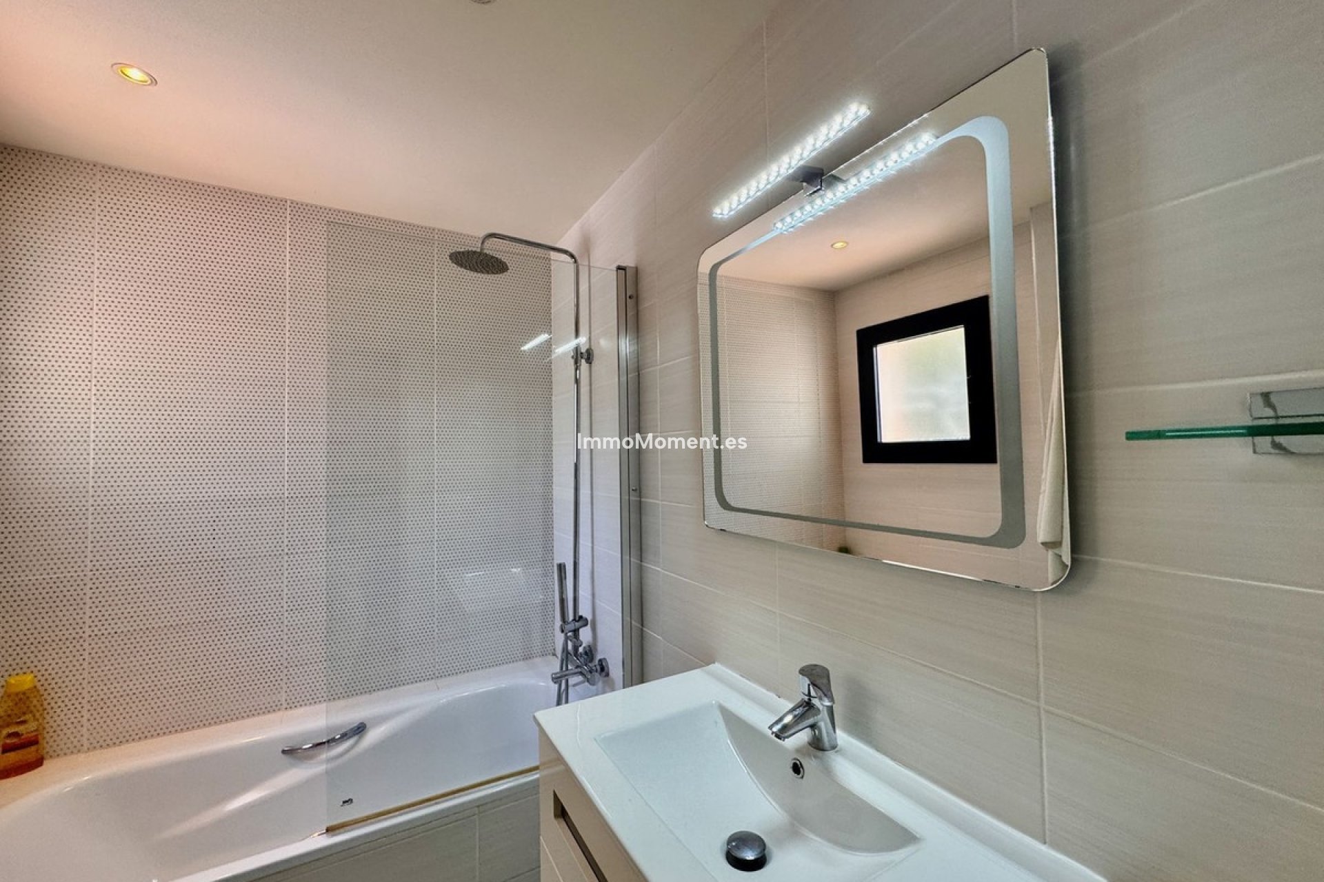 Resale - Apartment - Marbella - Puerto de Cabopino