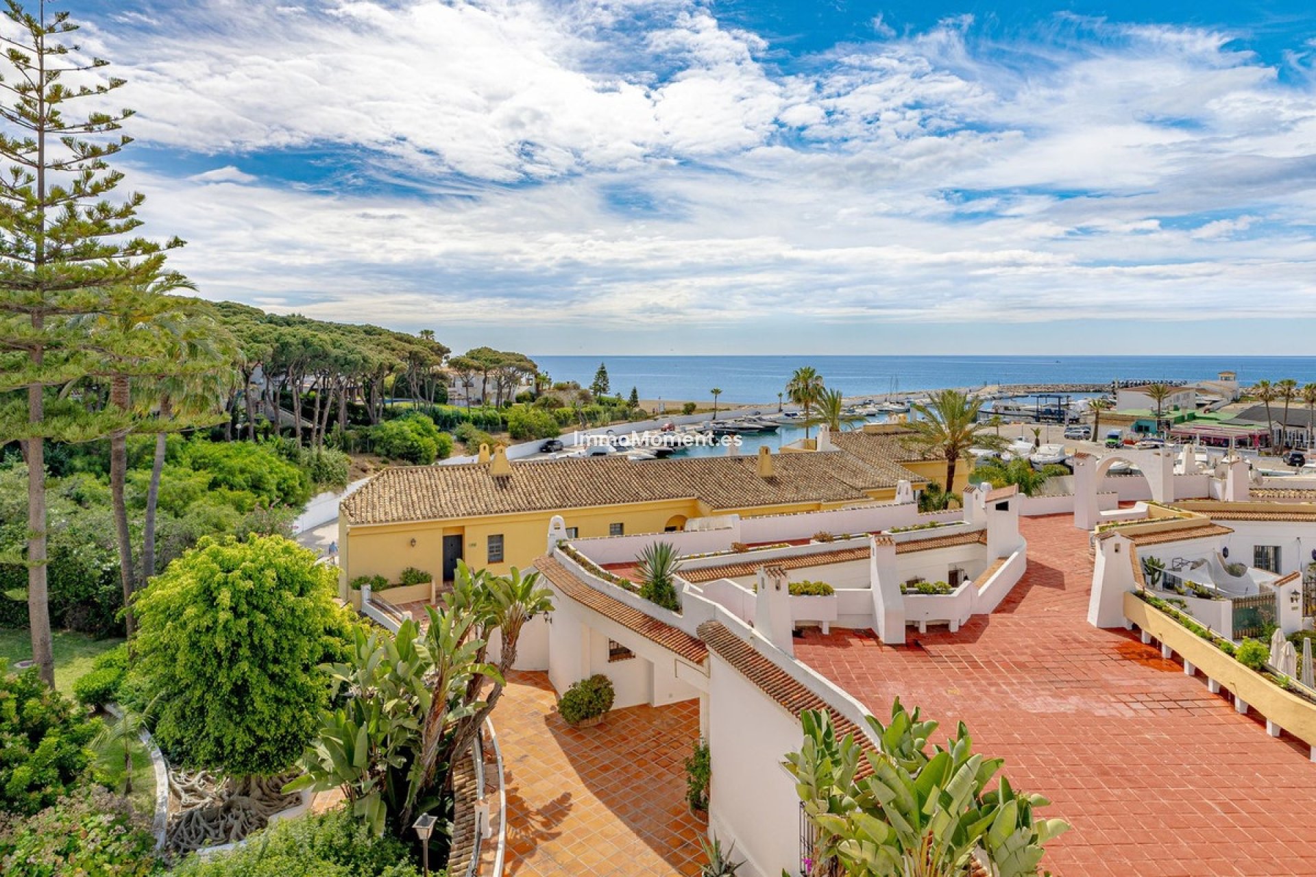 Resale - Apartment - Marbella - Puerto de Cabopino