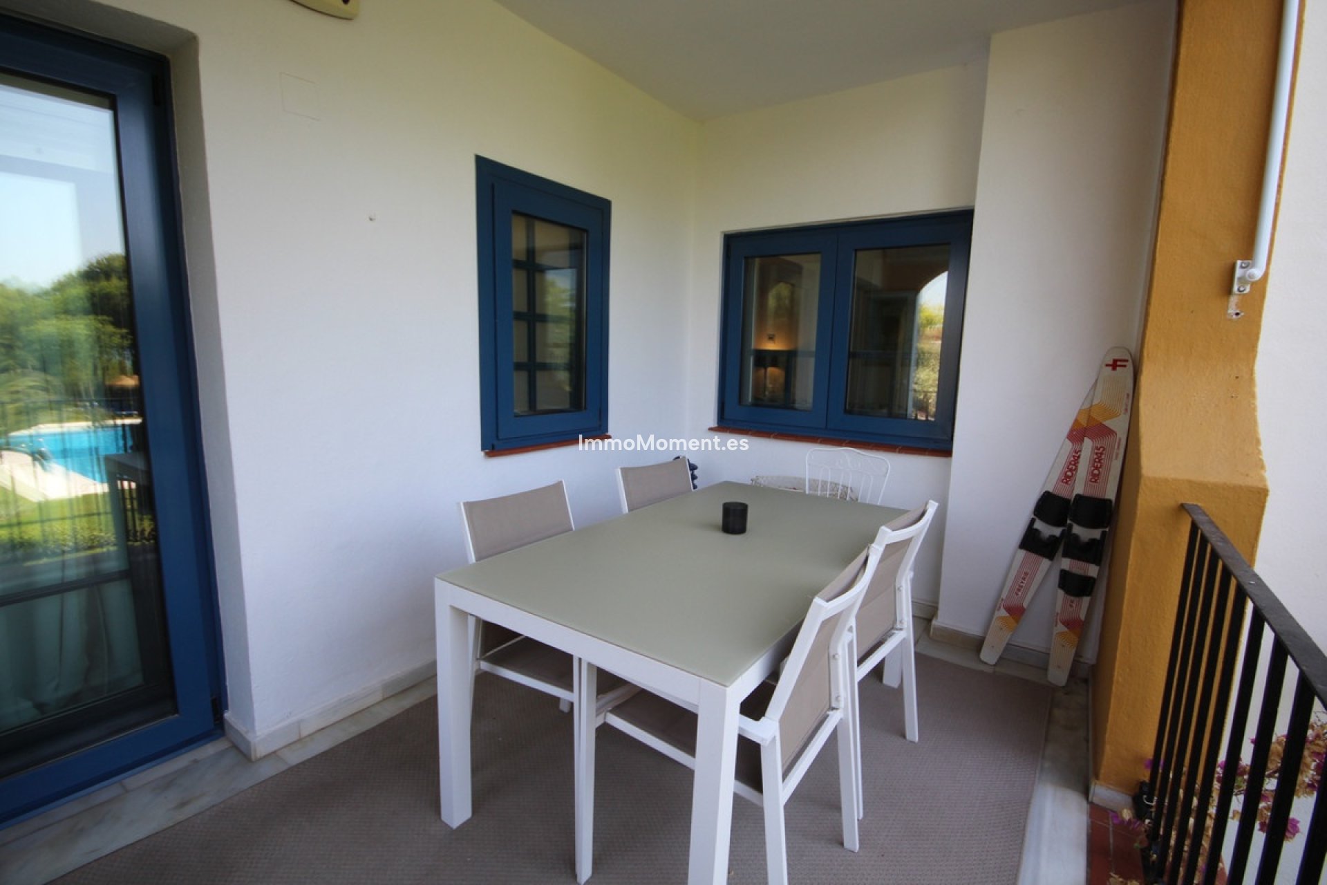 Resale - Apartment - Marbella - Puerto de Cabopino