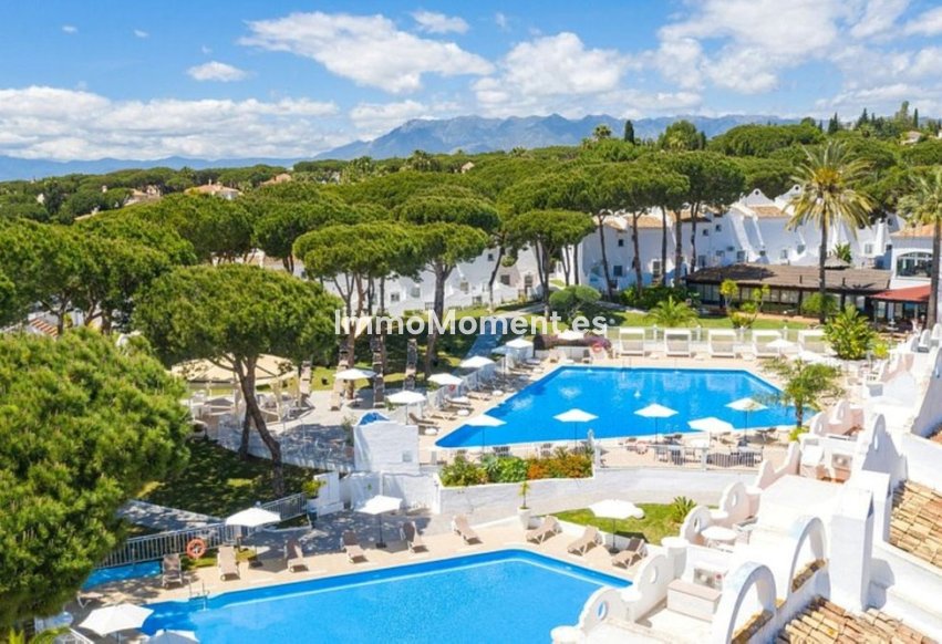 Resale - Apartment - Marbella - Reserva de Marbella