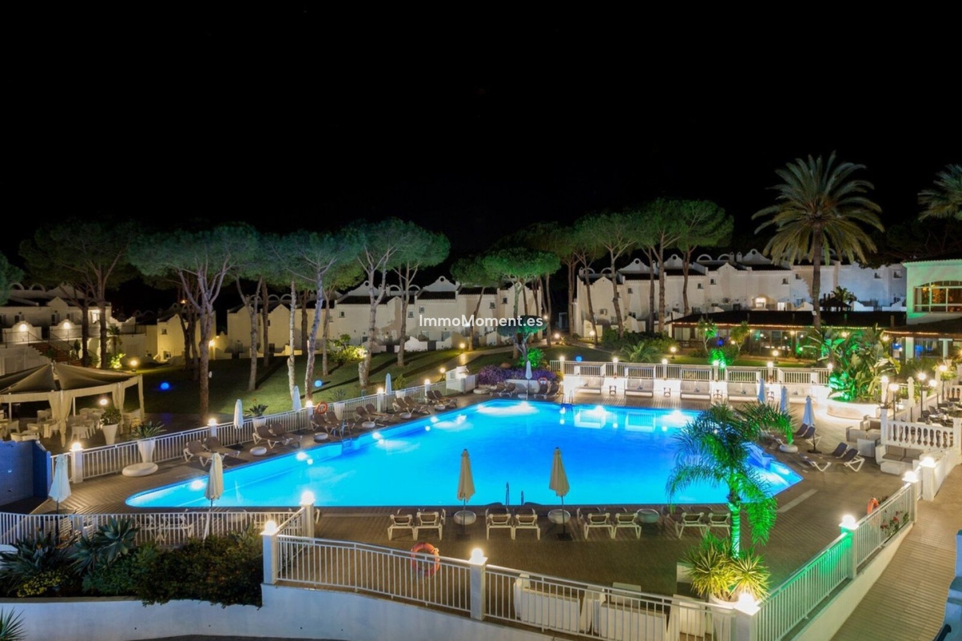 Resale - Apartment - Marbella - Reserva de Marbella