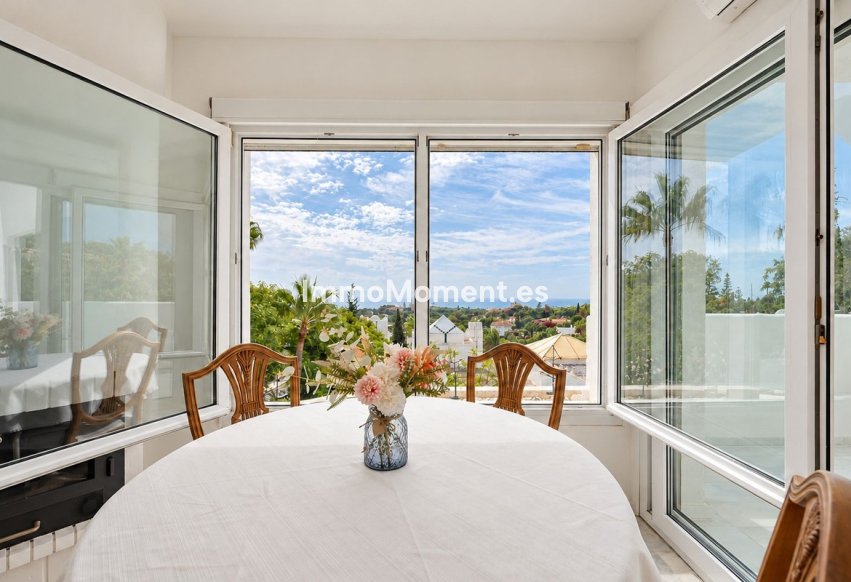 Resale - Apartment - Marbella - Reserva de Marbella