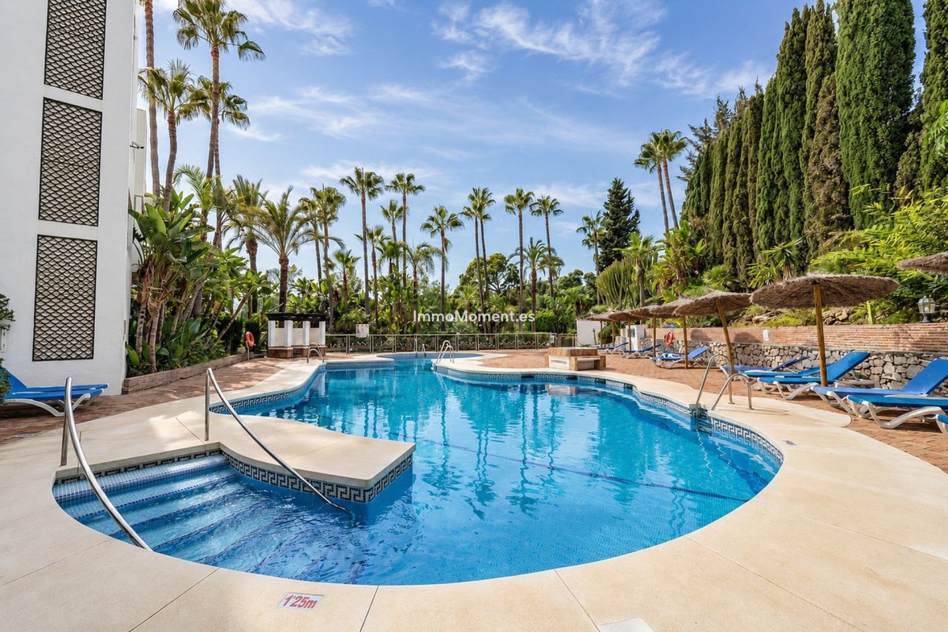 Resale - Apartment - Marbella - Reserva de Marbella