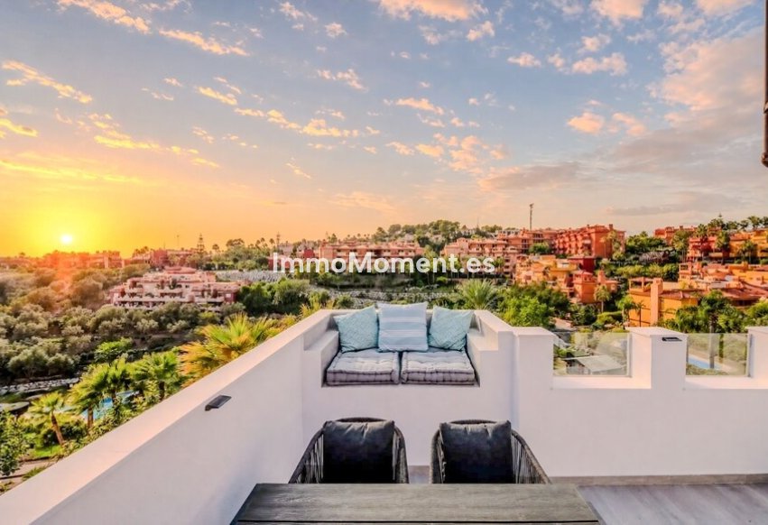 Resale - Apartment - Marbella - Reserva de Marbella