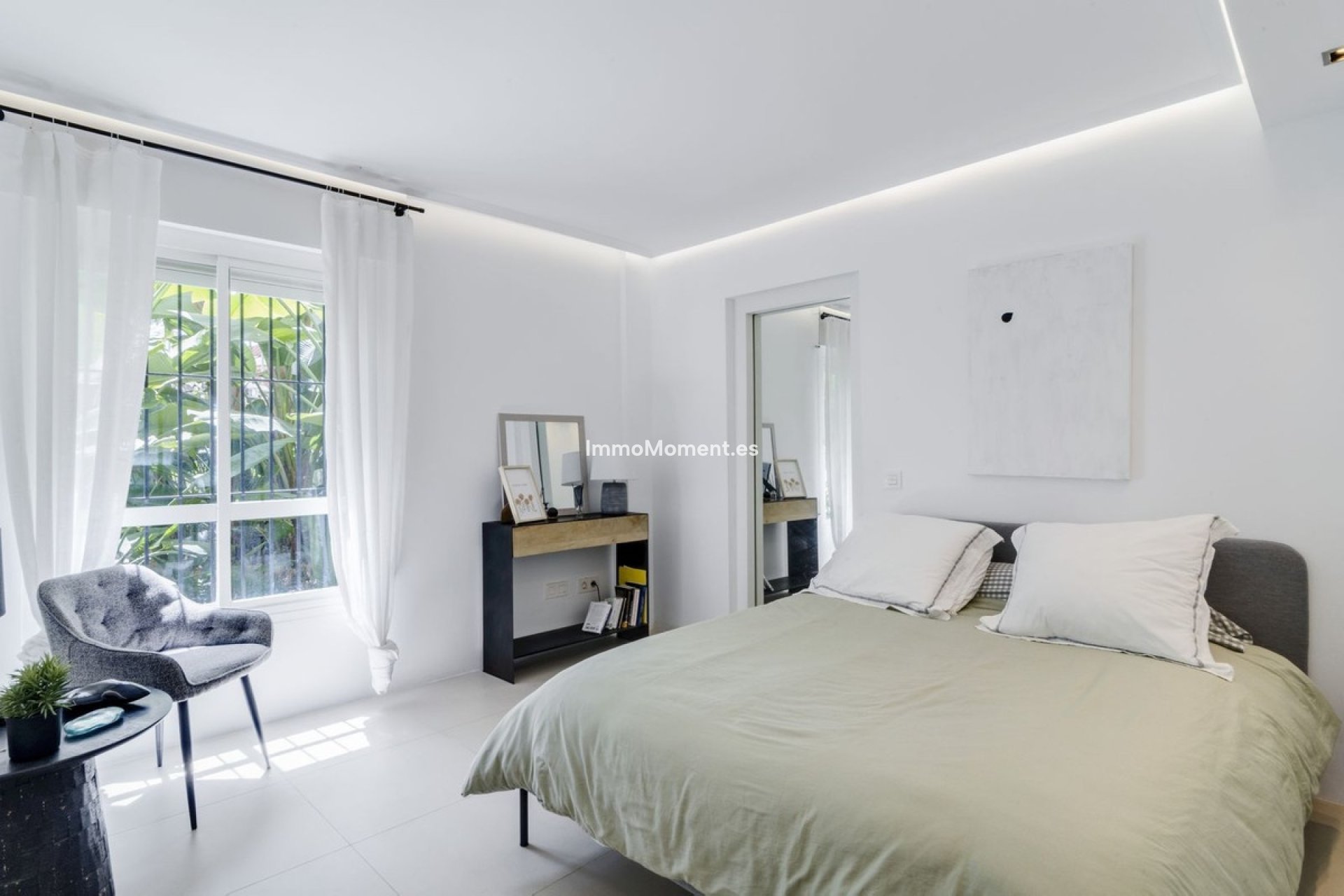 Resale - Apartment - Marbella - Reserva de Marbella