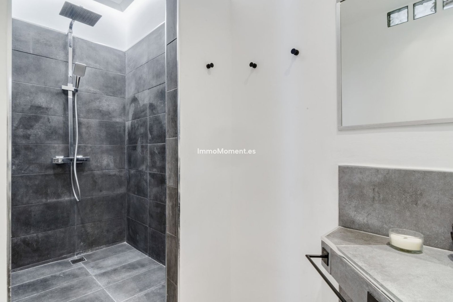 Resale - Apartment - Marbella - Reserva de Marbella