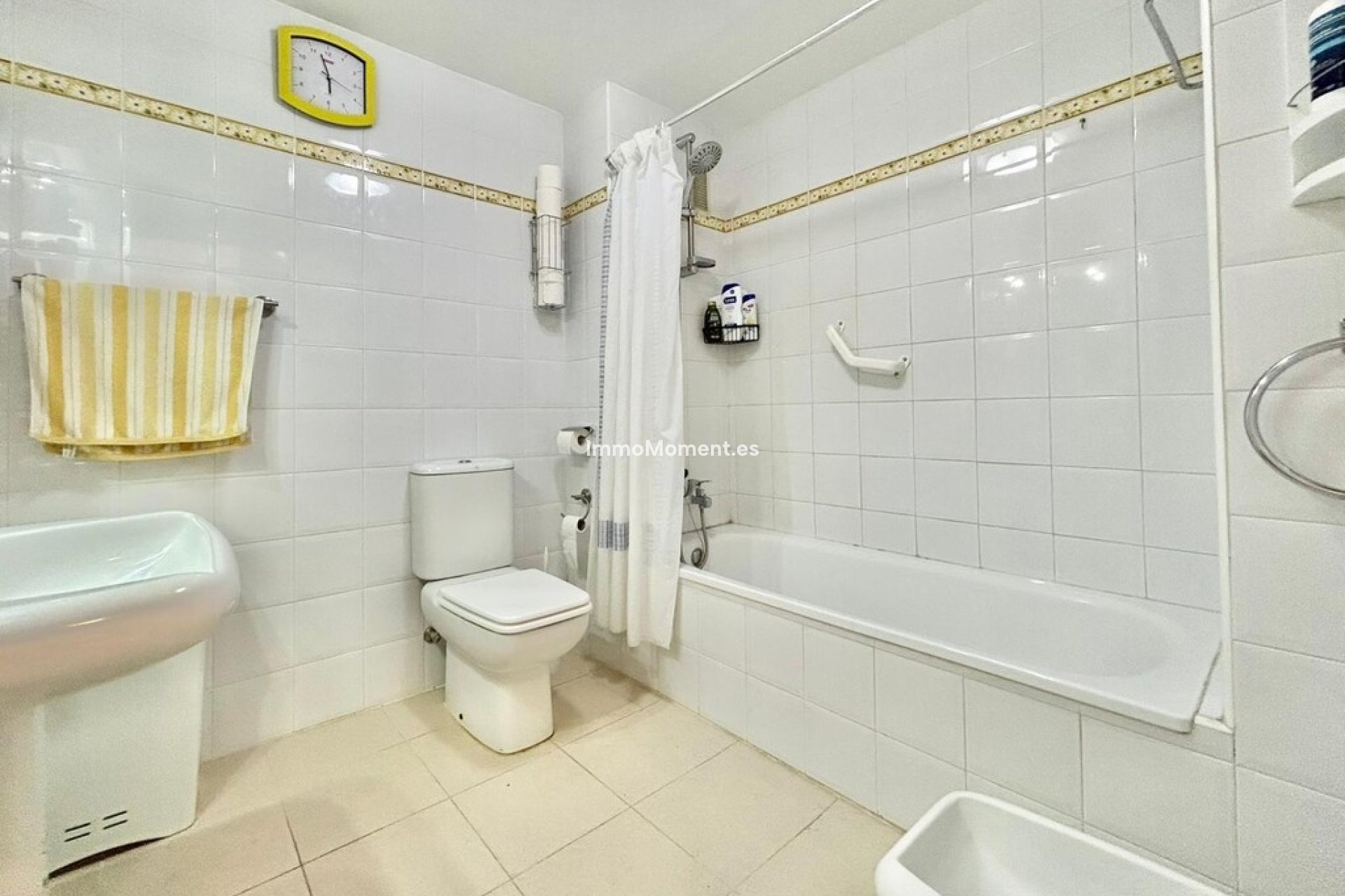 Resale - Apartment - Marbella - Reserva de Marbella