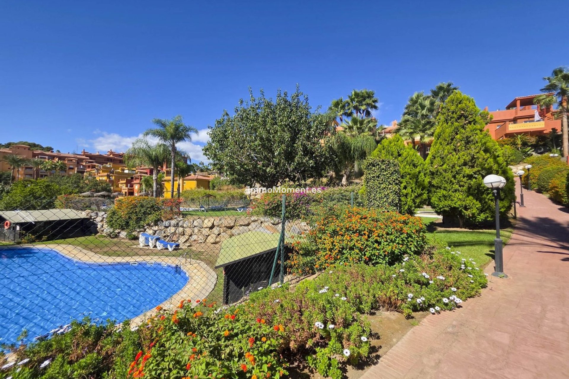 Resale - Apartment - Marbella - Reserva de Marbella