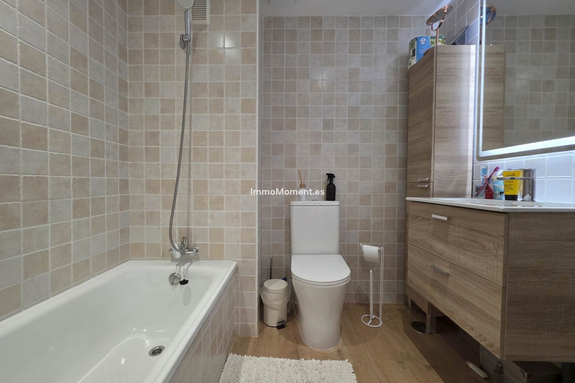 Resale - Apartment - Marbella - Reserva de Marbella