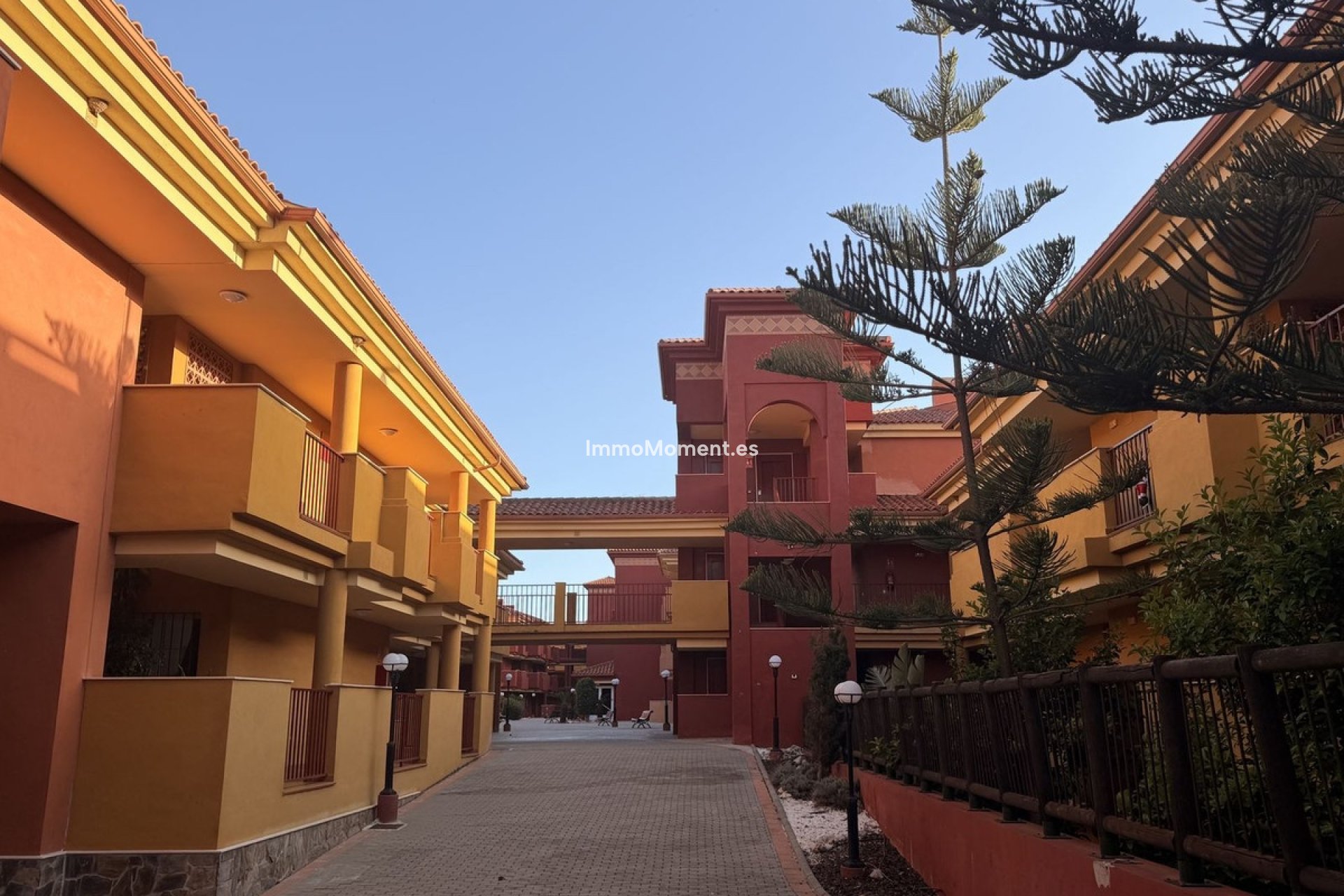 Resale - Apartment - Marbella - Reserva de Marbella