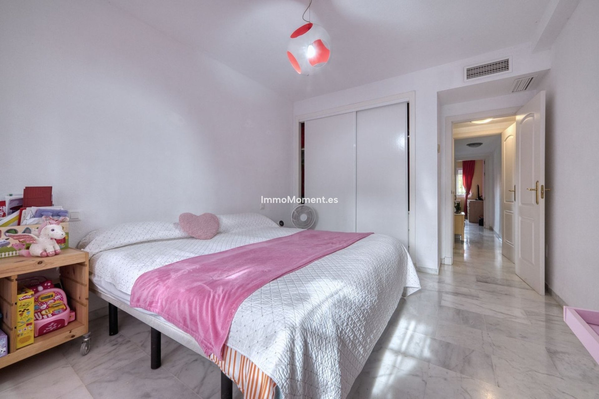 Resale - Apartment - Marbella - Reserva de Marbella