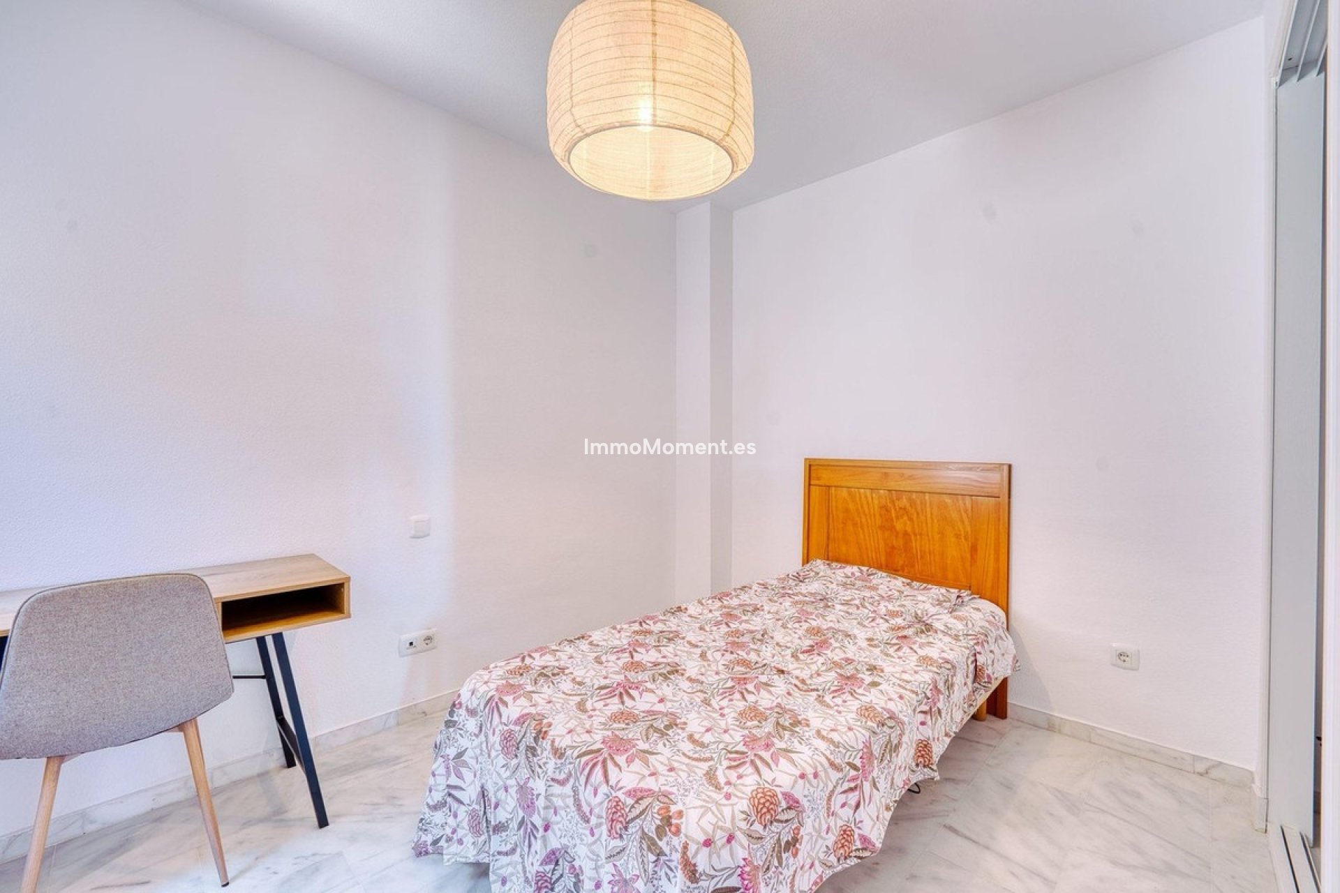 Resale - Apartment - Marbella - Reserva de Marbella