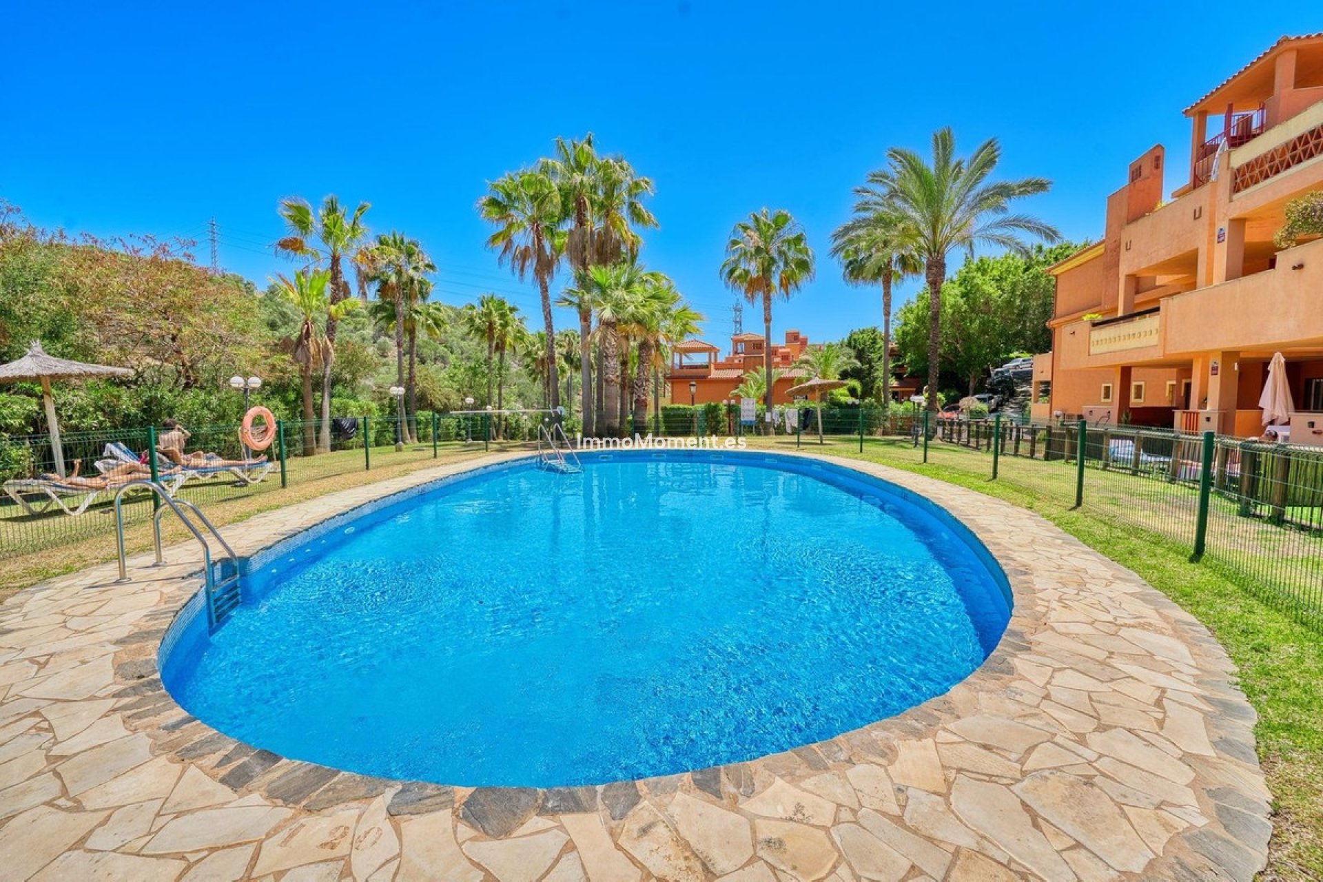 Resale - Apartment - Marbella - Reserva de Marbella