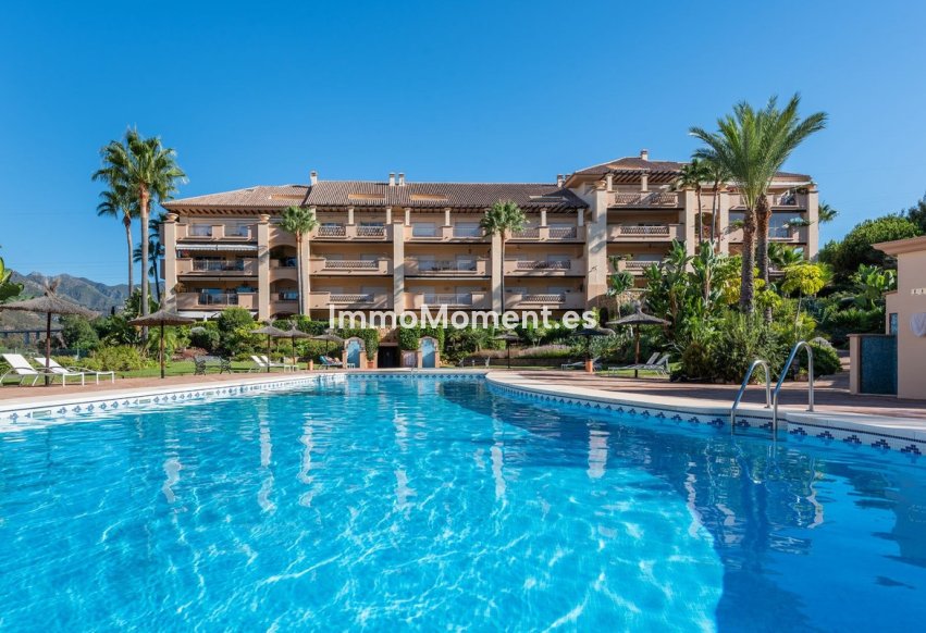 Resale - Apartment - Marbella - Río Real