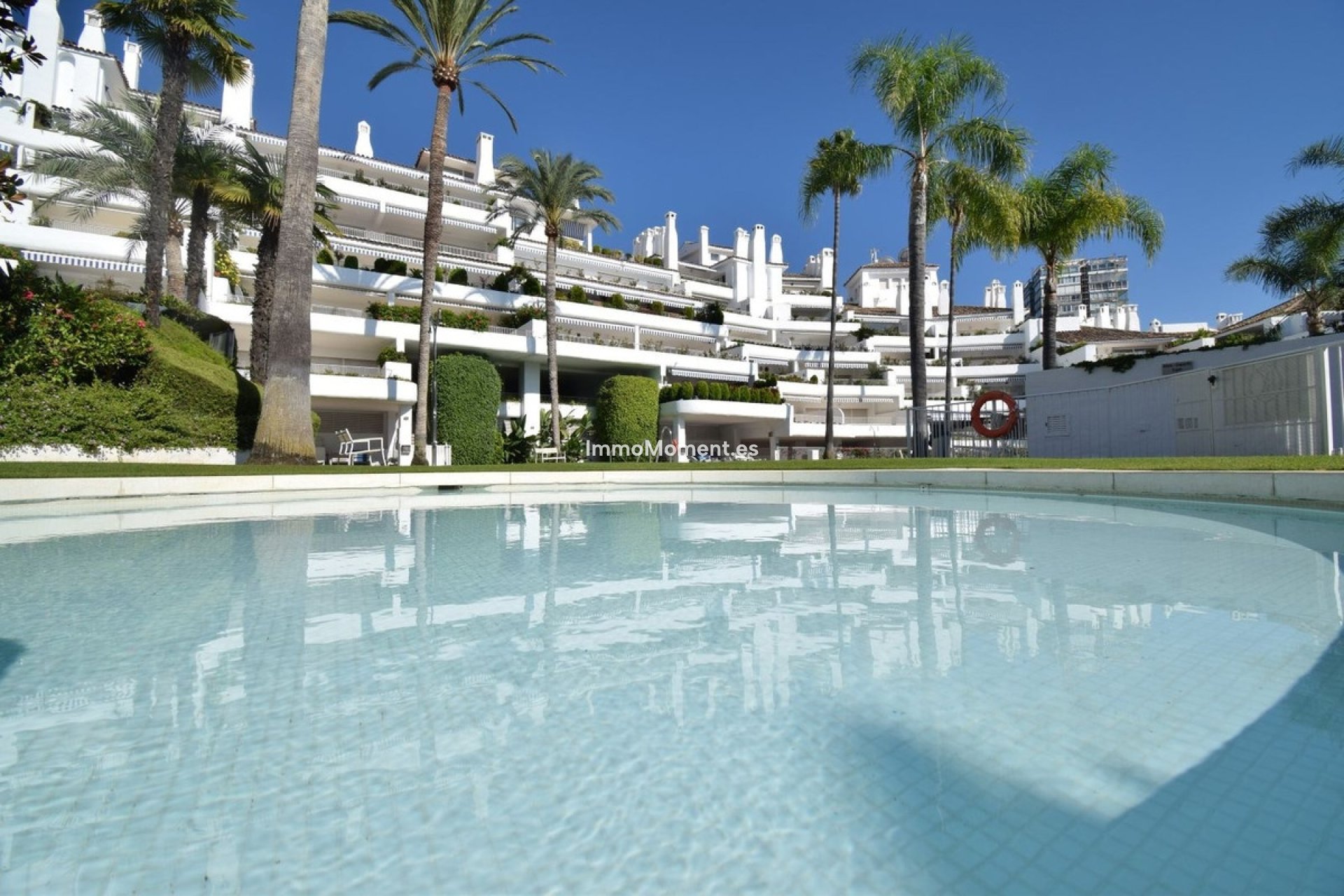 Resale - Apartment - Marbella - Río Real