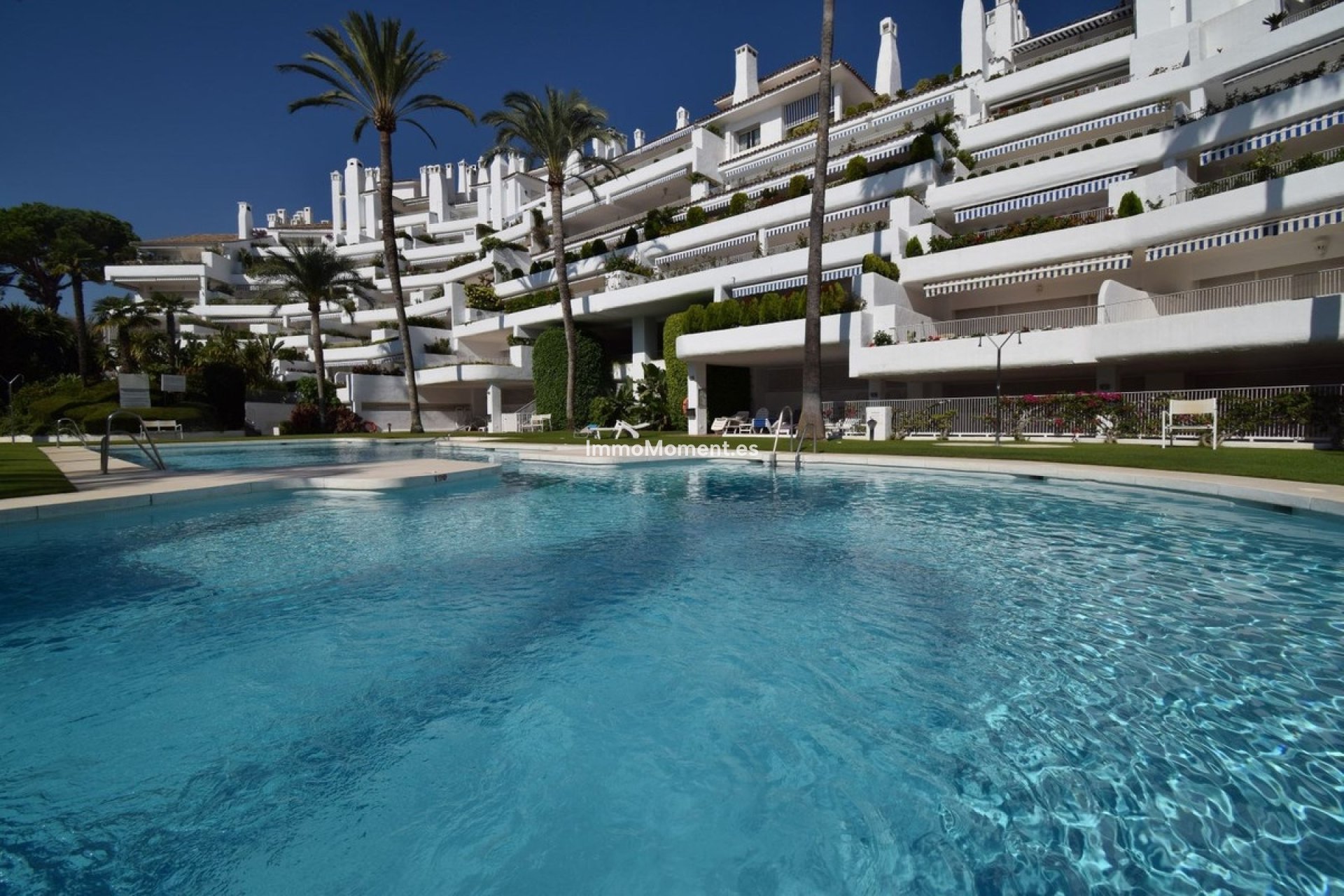 Resale - Apartment - Marbella - Río Real