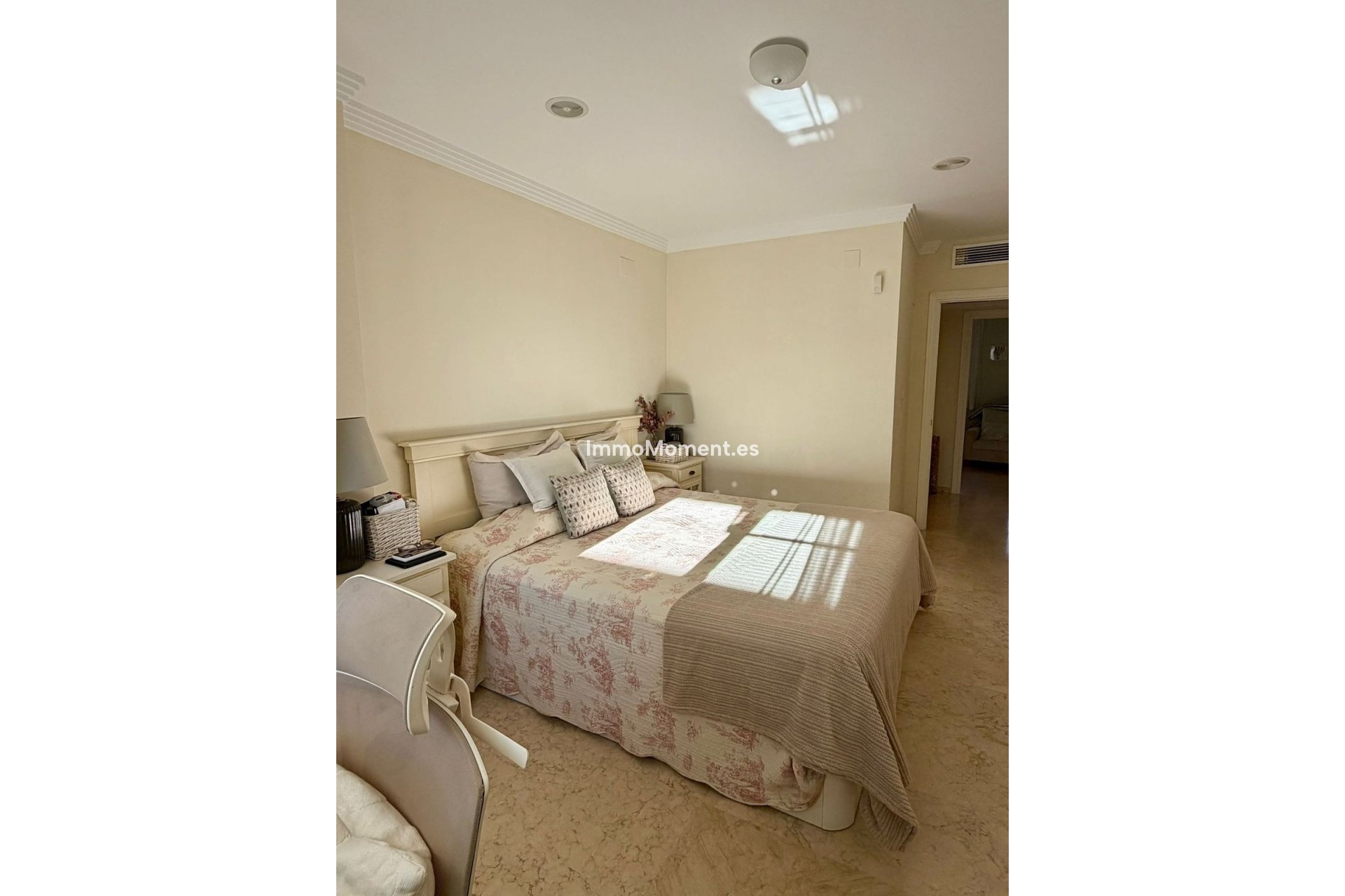 Resale - Apartment - Marbella - Río Real